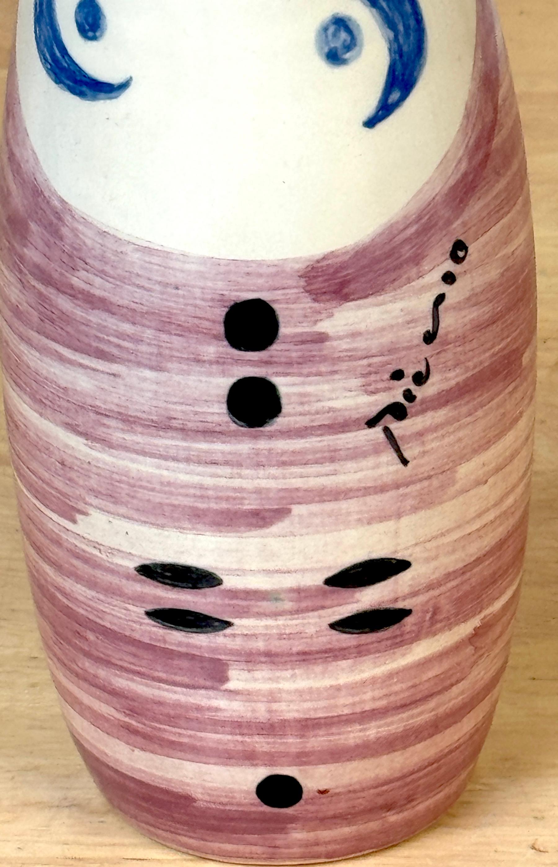 Stamped Edition Padilla Picasso Pottery Handled Portrait Vase In Good Condition For Sale In West Palm Beach, FL