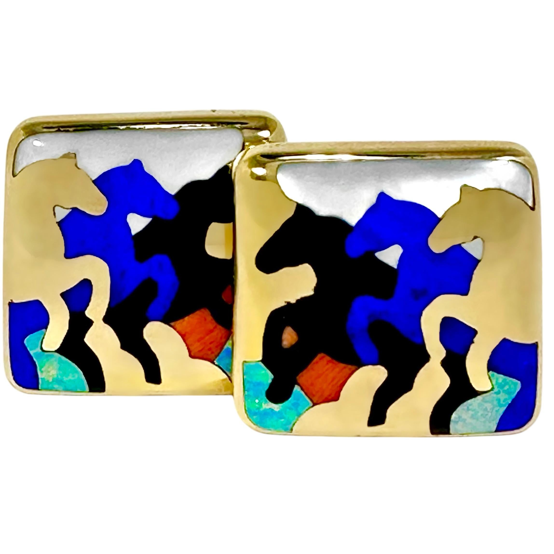 Ciondolo/spilla Stampeding Horses in oro 14K e pietre intarsiate di Asch Grosbardt in vendita 3