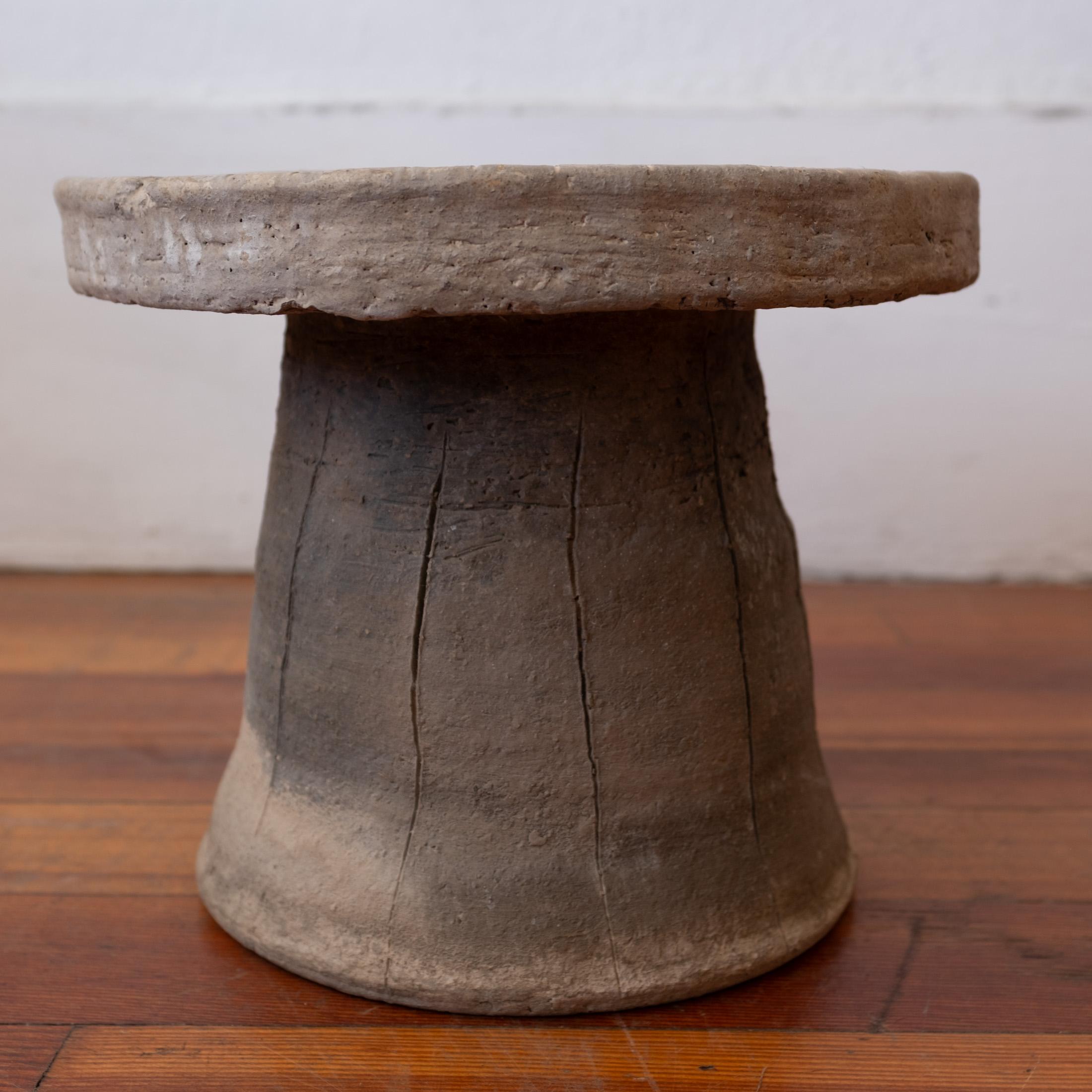 Stan Bitters Tabouret ou table d'appoint en céramique 1960 en vente 8