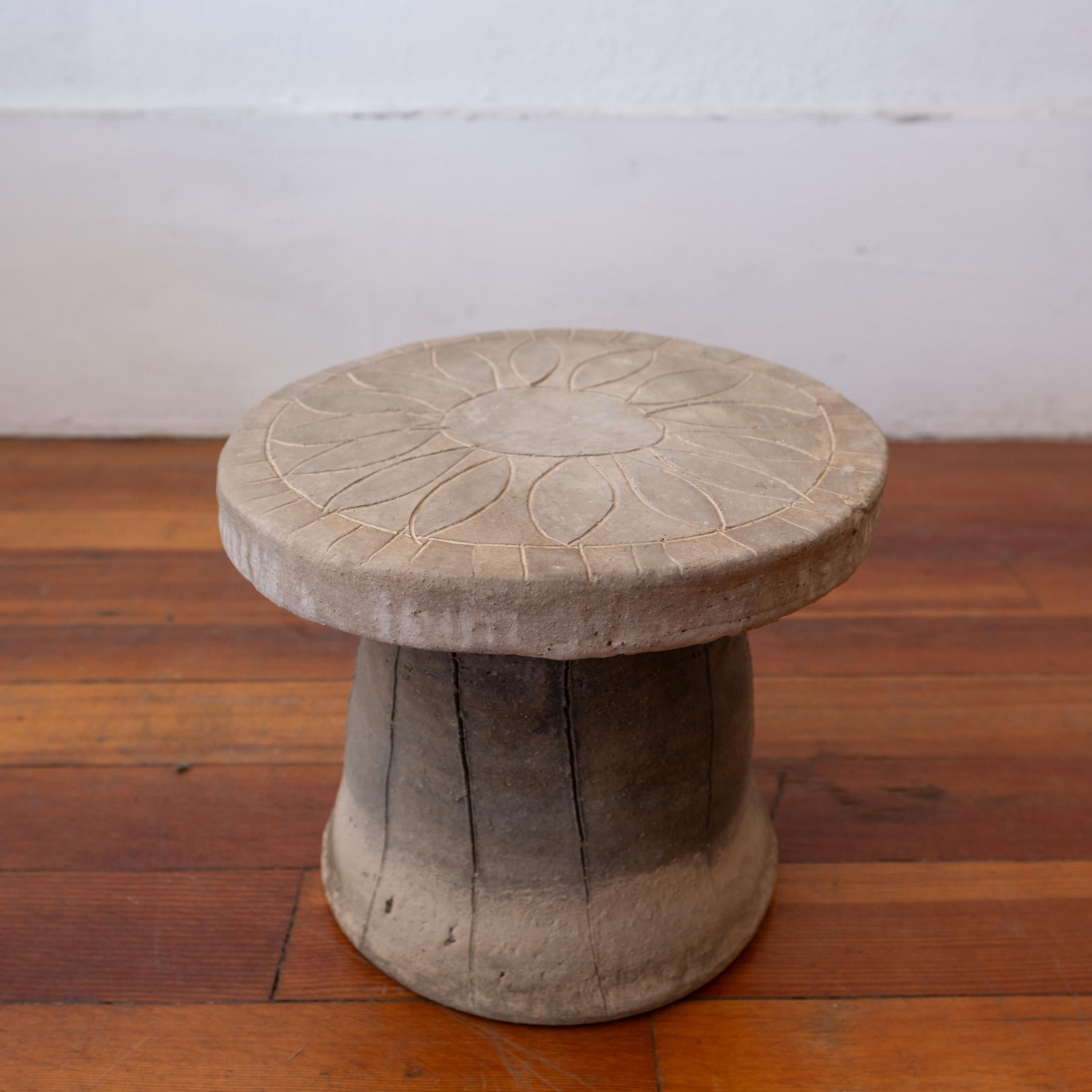Stan Bitters Tabouret ou table d'appoint en céramique 1960 en vente 1