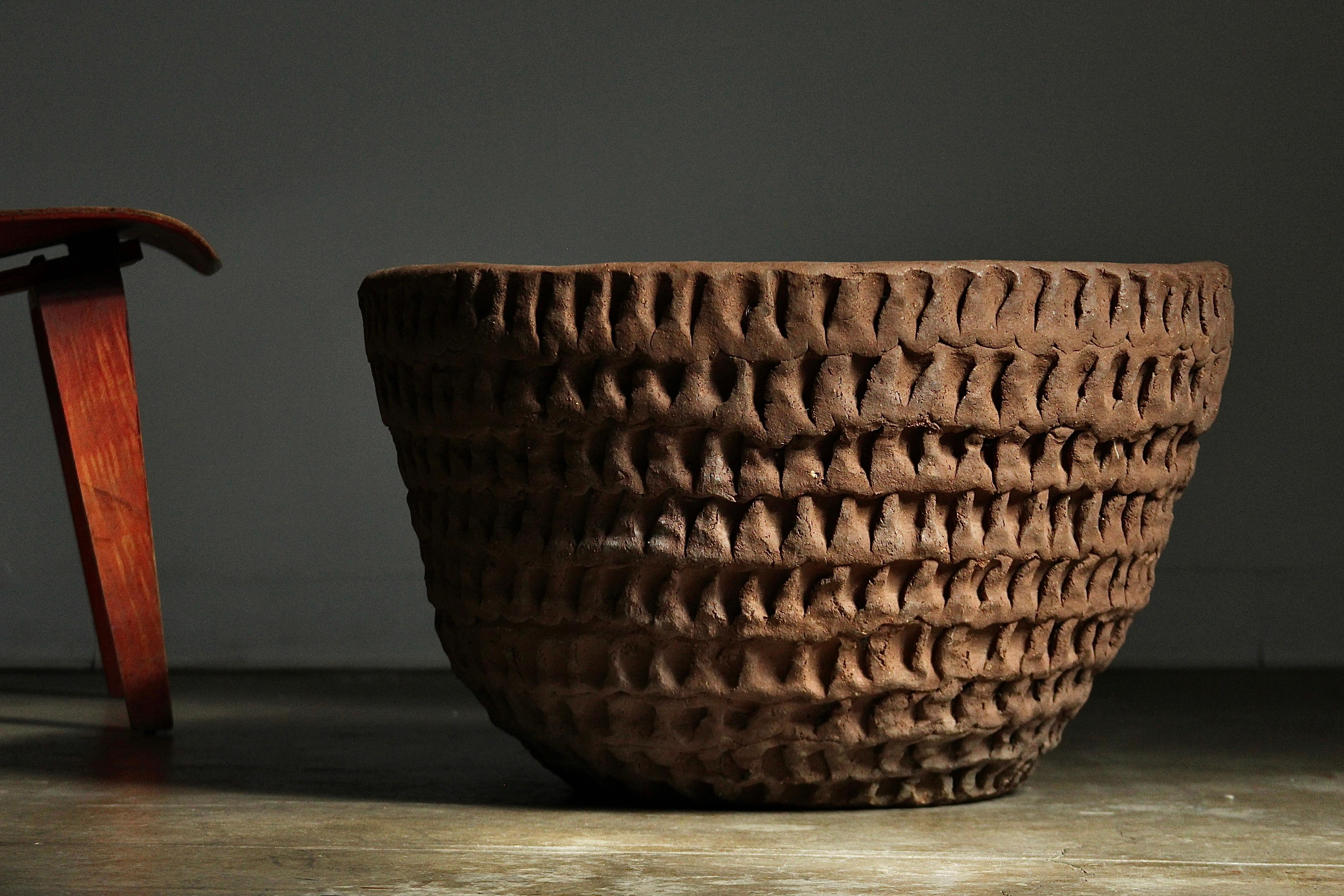 An early and large stoneware 