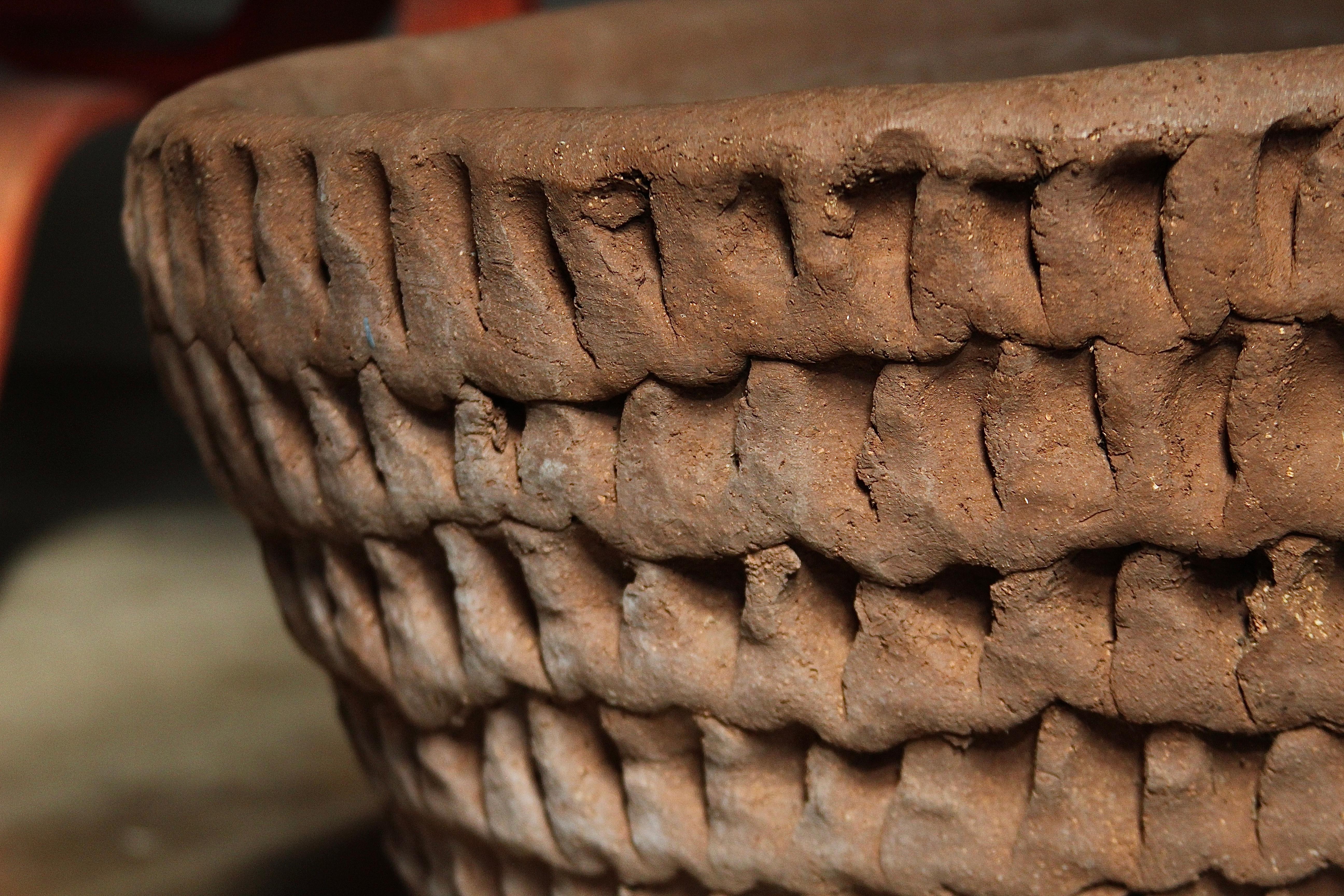 Stan Bitters Early and Large Stoneware Thumb Pot, 1970 In Good Condition In Coronado, CA