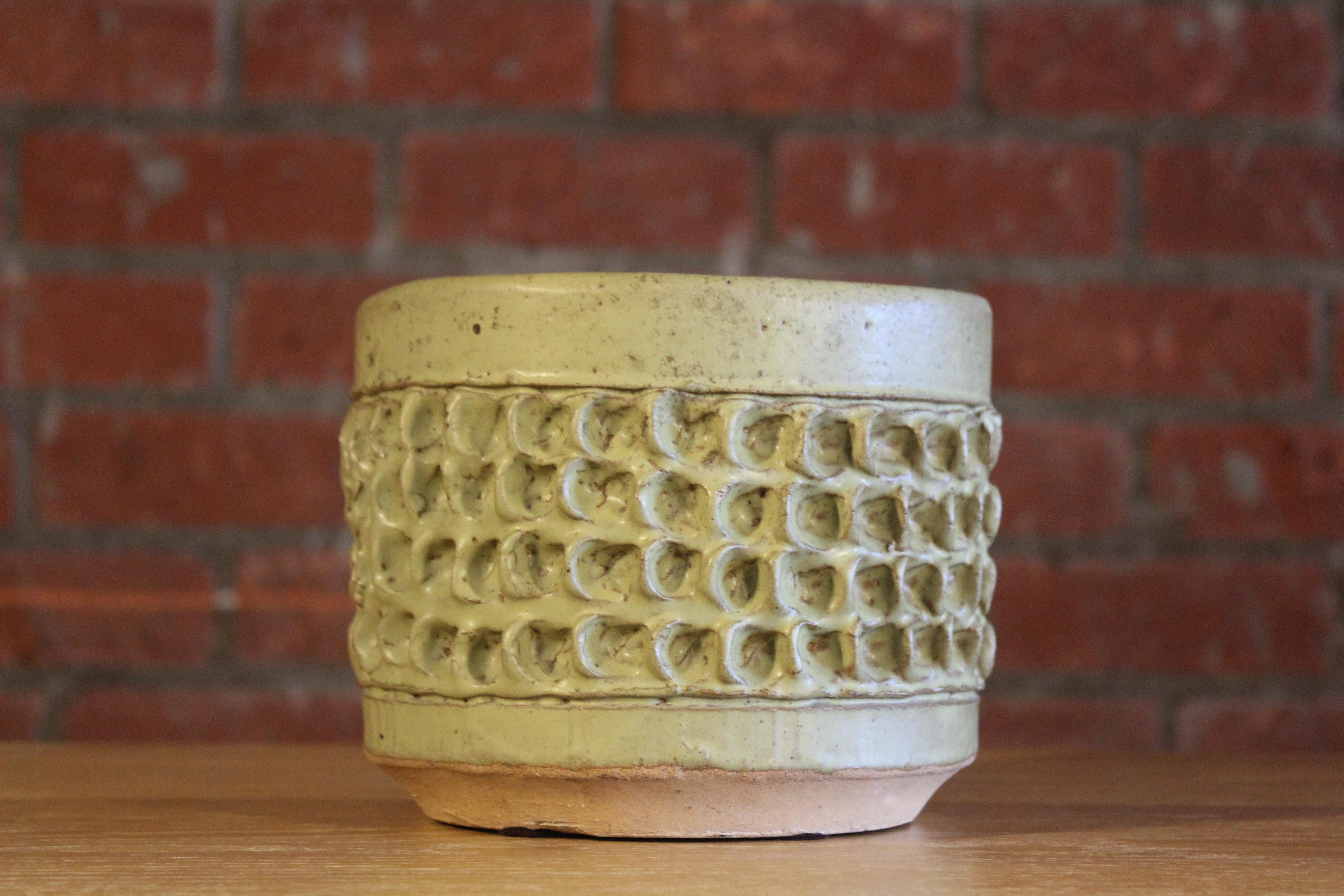 Mid-Century Modern Stan Bitters Pottery Stoneware Ceramic Pot
