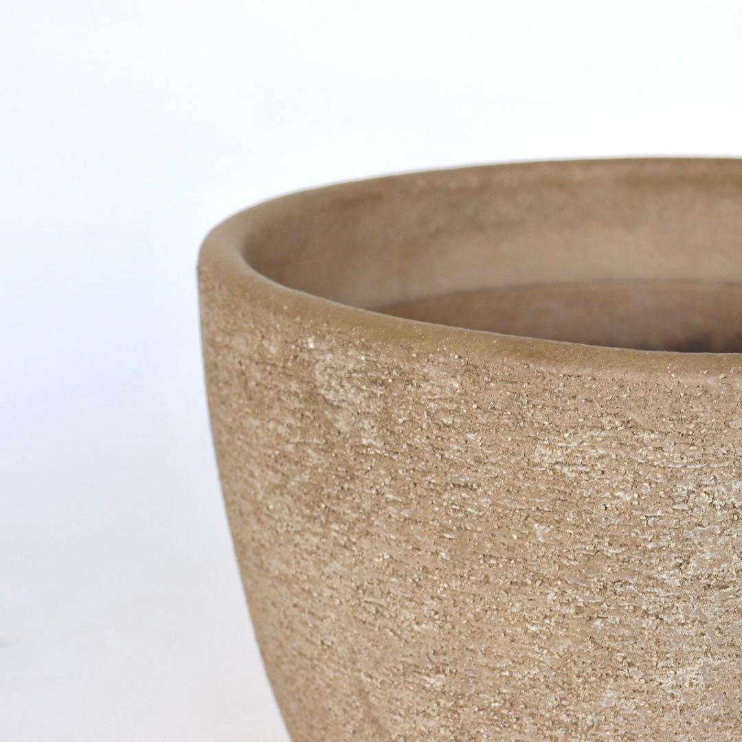 These original large scale Stan Bitters ceramic Scratch pots have a presence that embodies the California landscape and an essence that artfully complements the plants they hold. Hand-built and organic, these pots conjure up images of the master