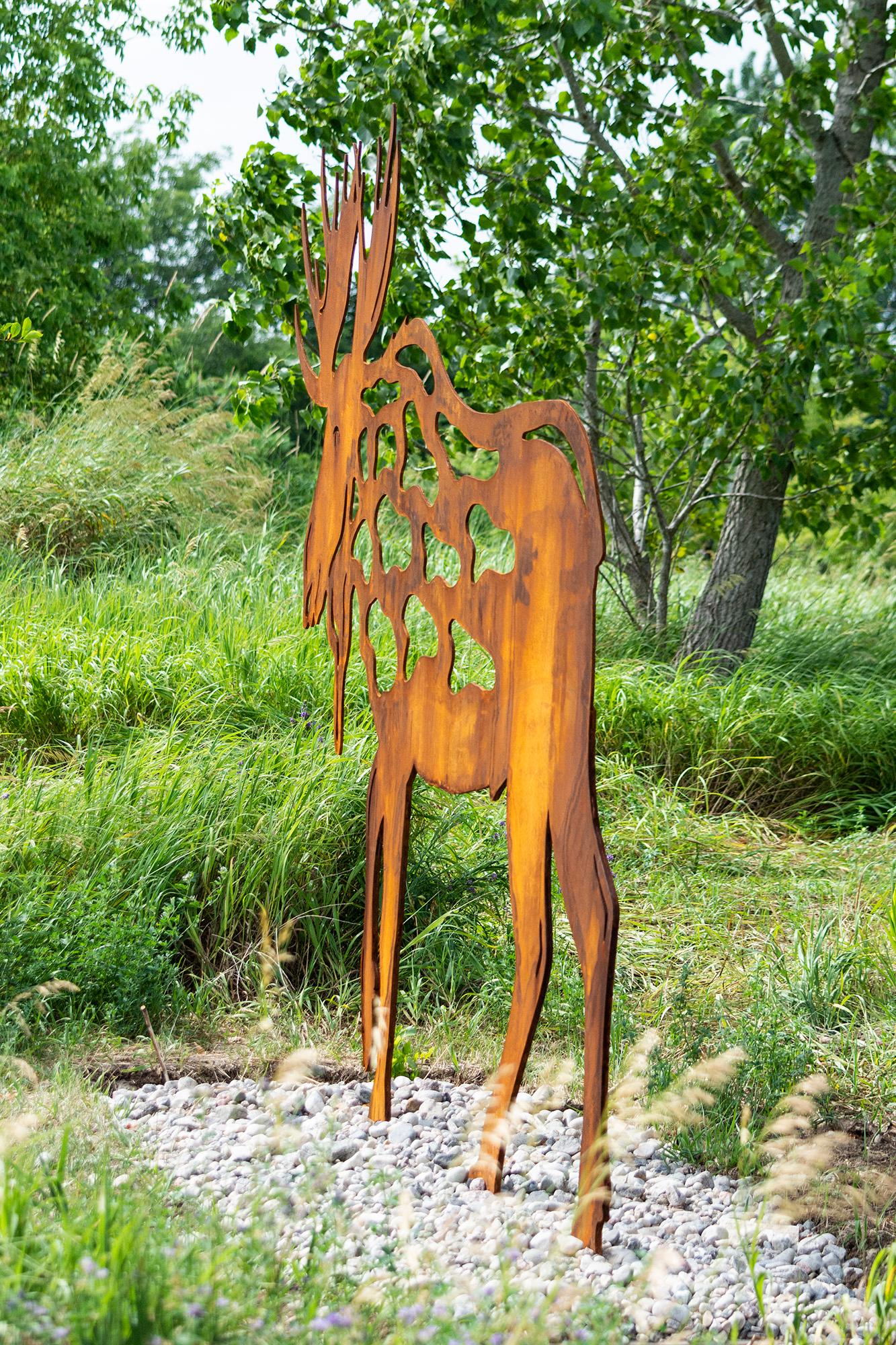 Echoes - scultura figurativa contemporanea in acciaio corten per esterni in vendita 9