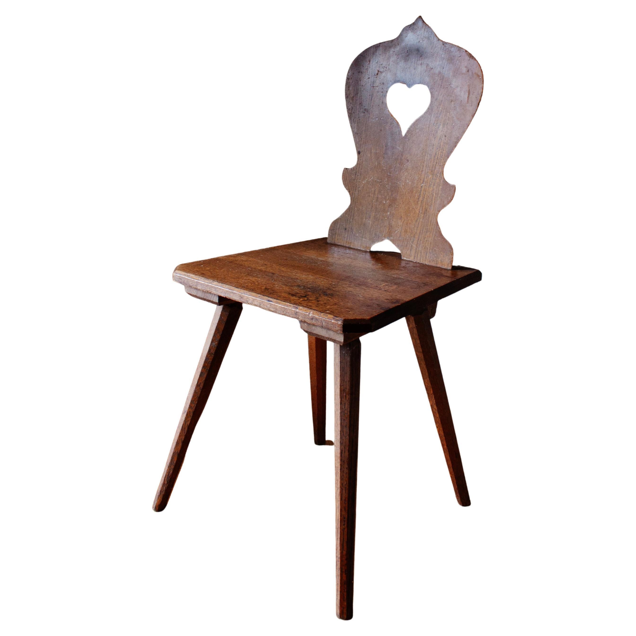 Hand-Crafted Sillas