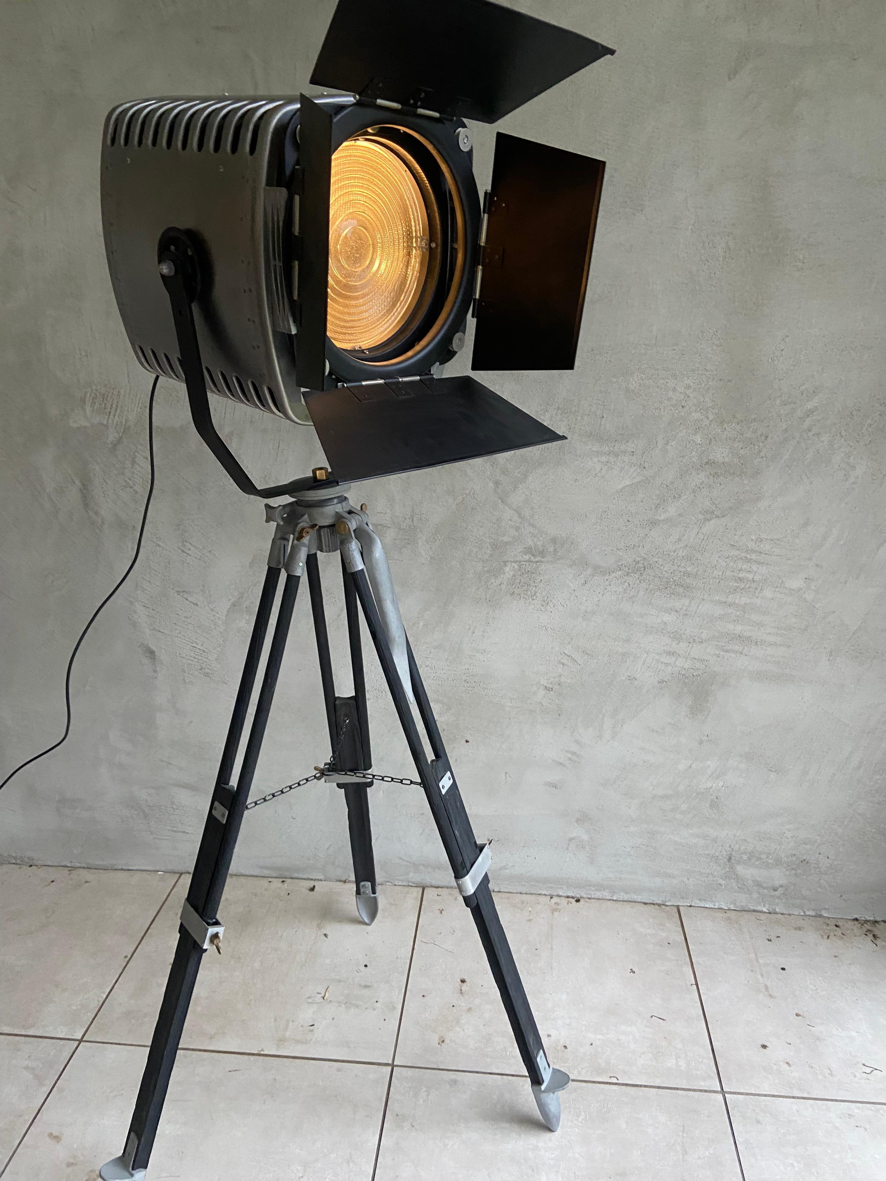 Stand Electric Patt 243 Floor lamp For Sale 2