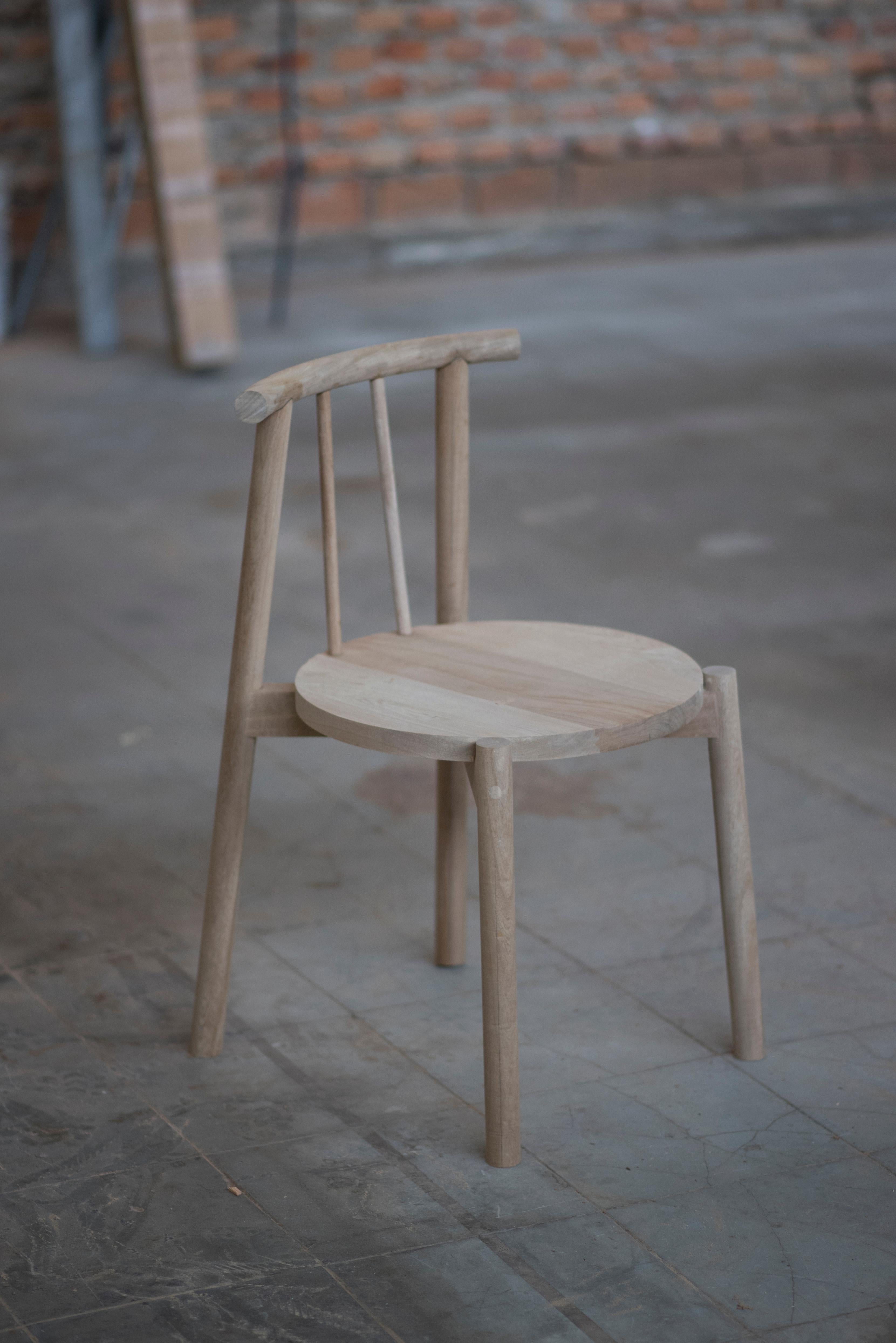 Chaise d'appoint, chaise de salle à manger fabriquée en bois de chêne massif en vente 1