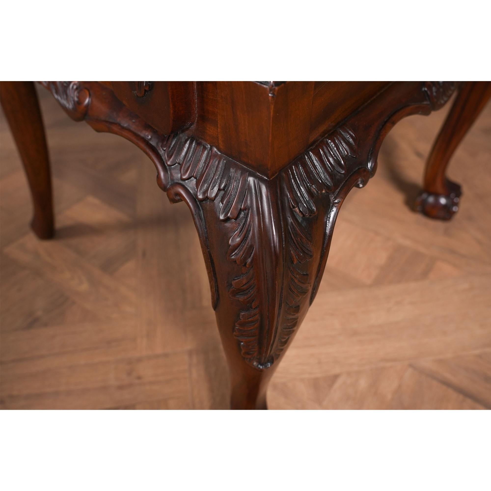 Sedie Standard Chippendale, set di dieci sedie in vendita 3