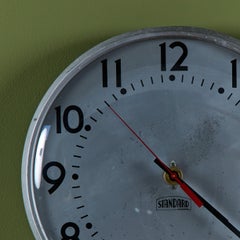 Reloj eléctrico estándar para colegio - 3, hacia la década de 1970