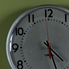 Reloj eléctrico estándar para colegio - 5, aprox. década de 1970