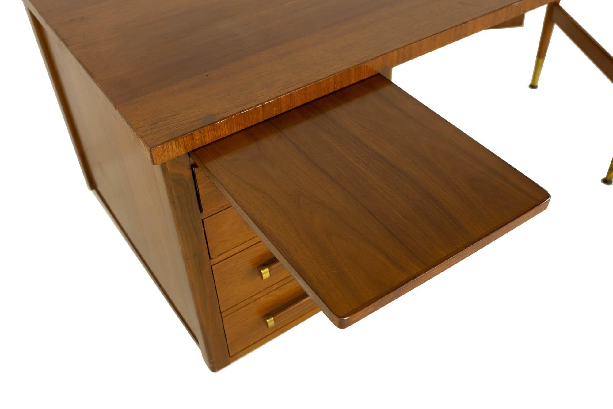 Standard Furniture Mid Century Walnut and Cane Boomerang Desk 6