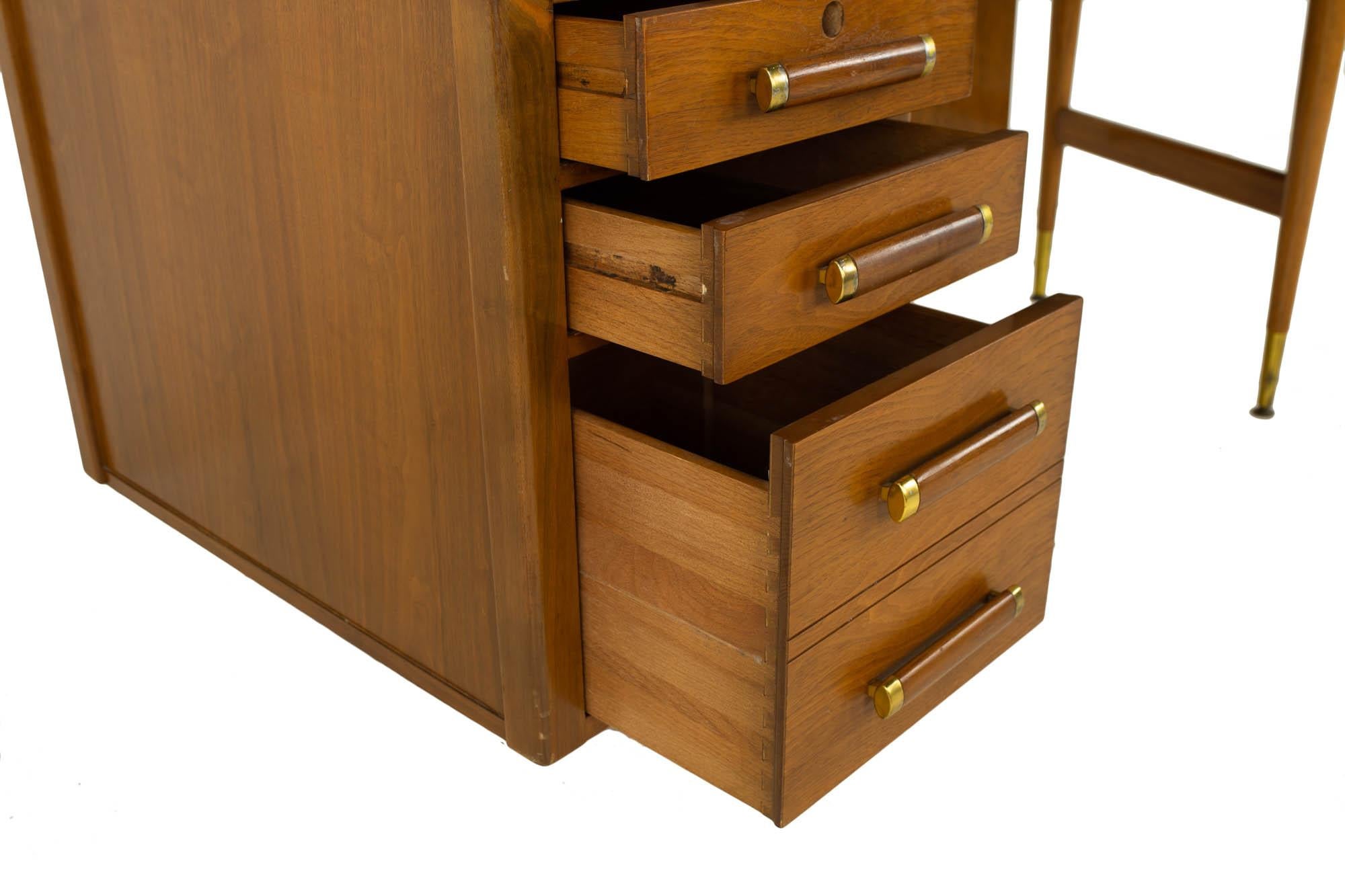 Standard Furniture Mid Century Walnut and Cane Boomerang Desk 7