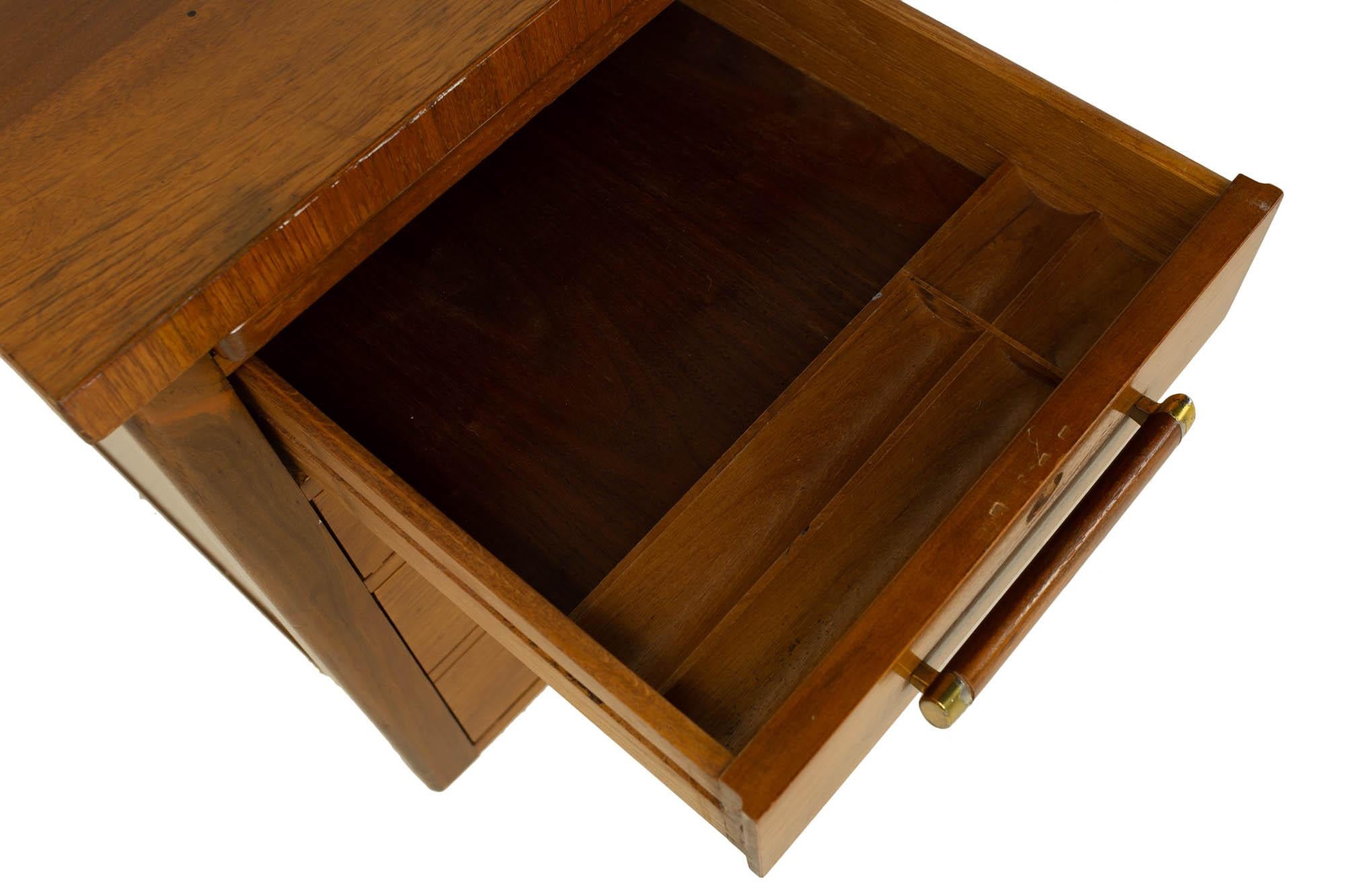 Standard Furniture Mid Century Walnut and Cane Boomerang Desk 8