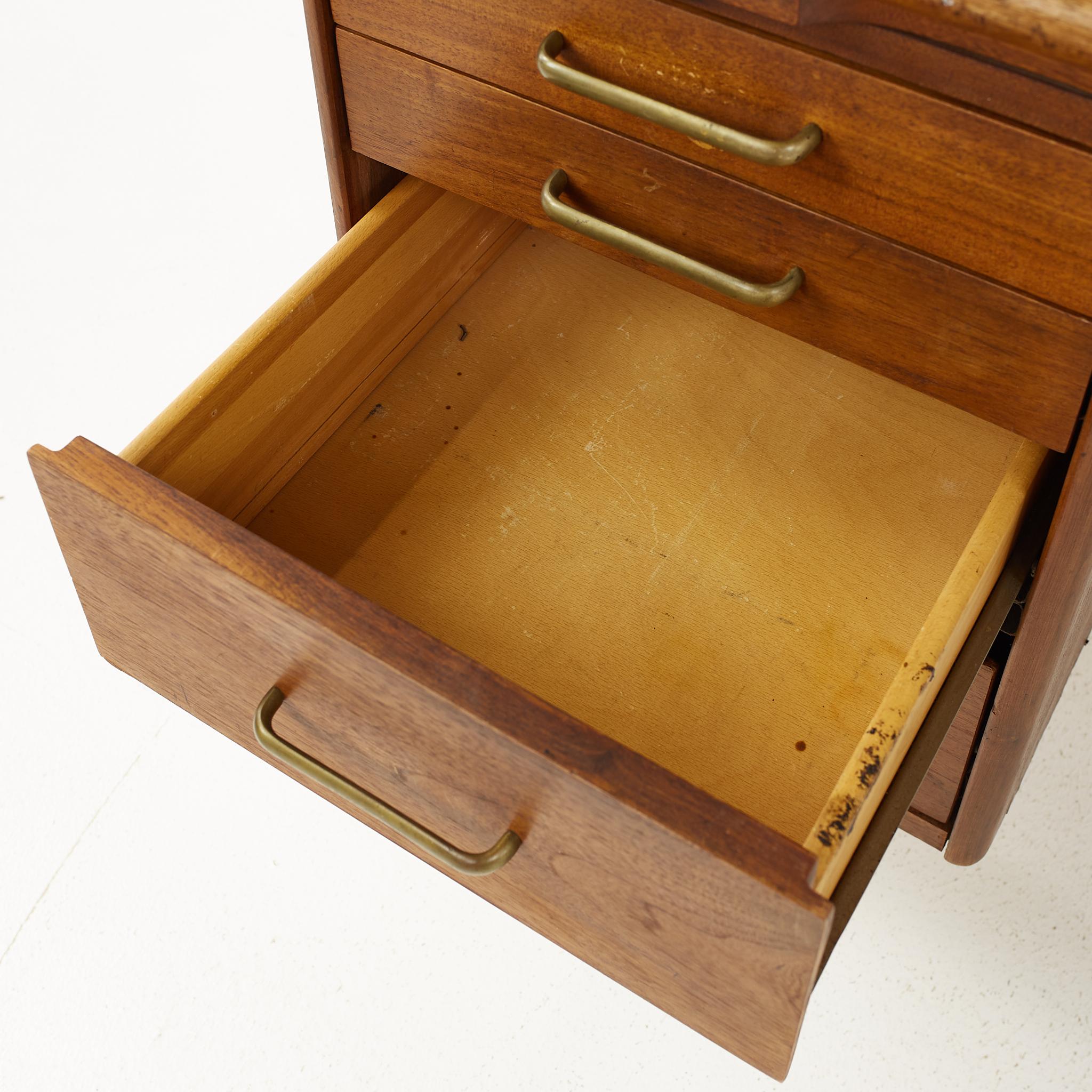 Standard Furniture Mid Century Walnut Boomerang Desk 5