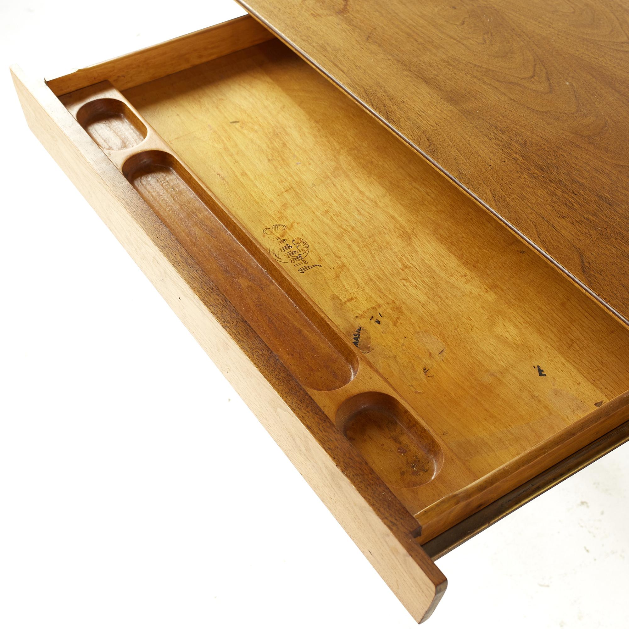 Standard Furniture Mid Century Walnut Single Pedestal Desk 4