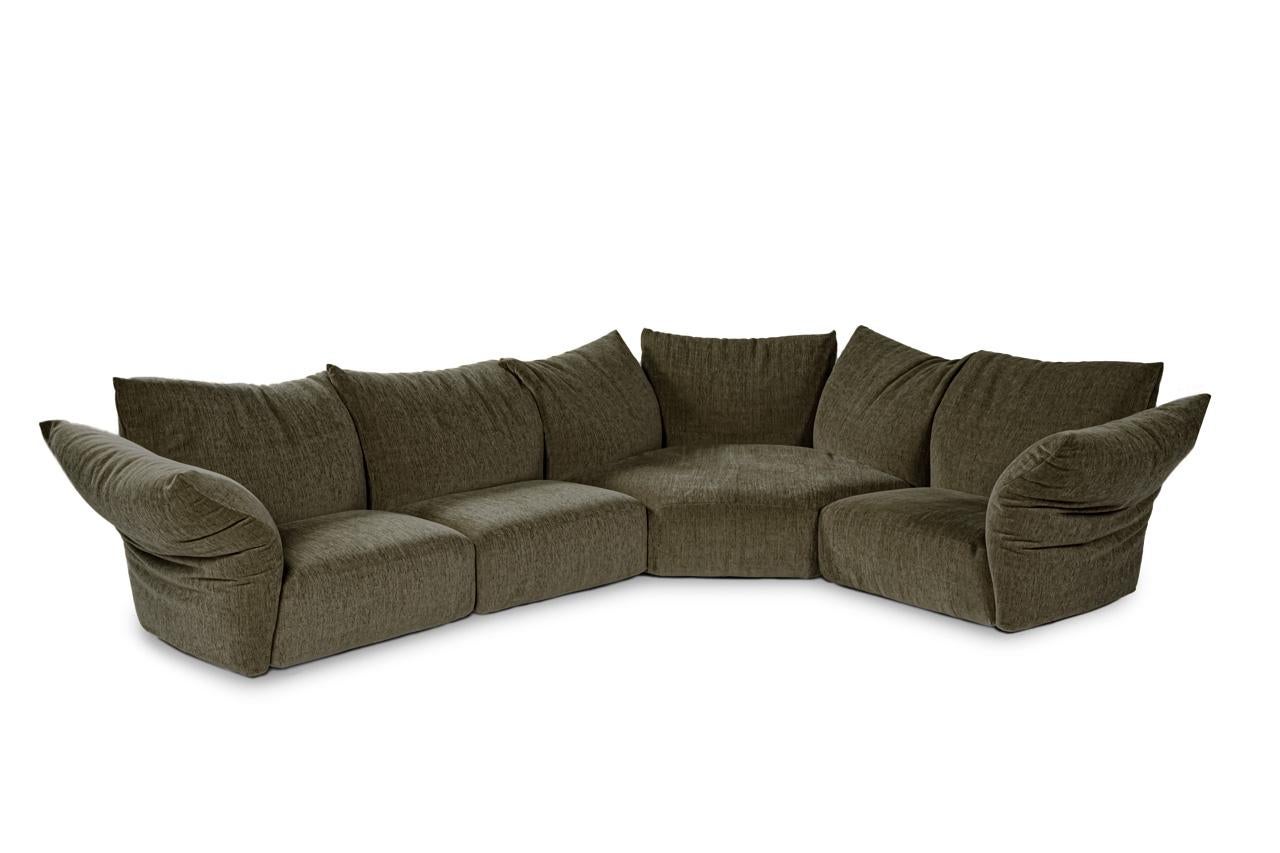 A sofa that allows maximum comfort in whichever position. The key element is the 