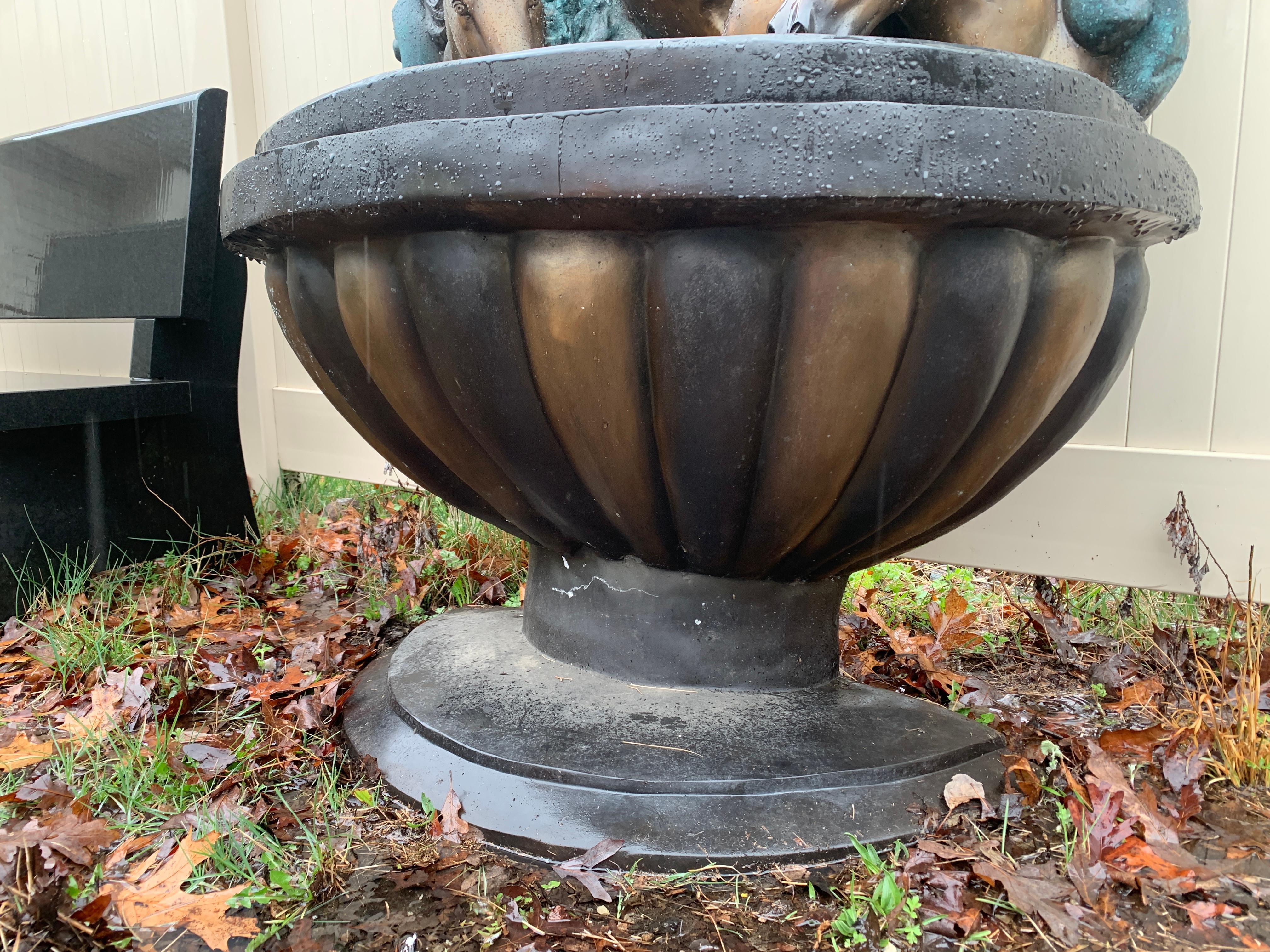 Fontaine à cheval en bronze Stand Stand en vente 1