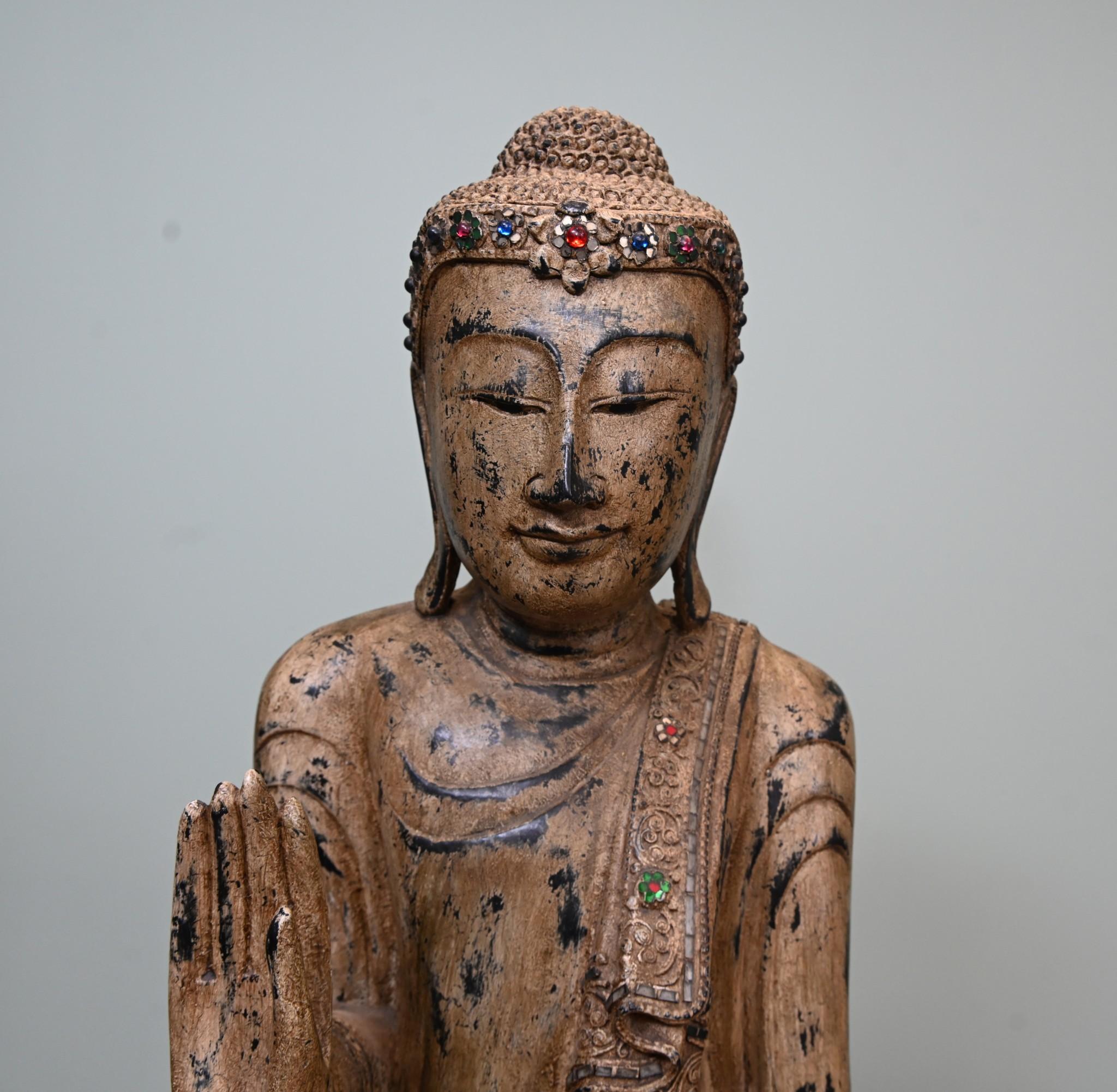 Estatua de Buda birmano de pie tallada Budismo Arte budista en venta 8