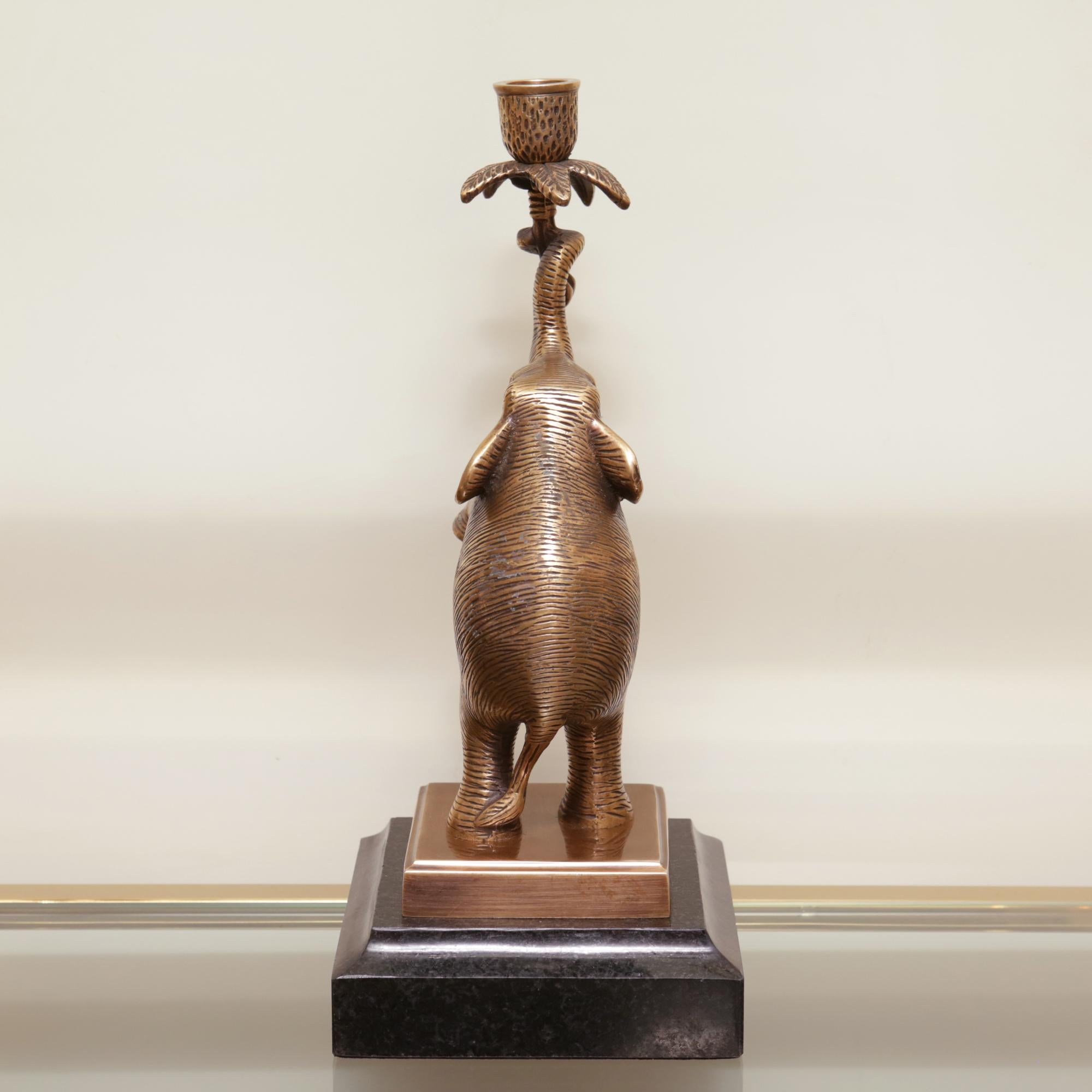 Standing Elephant Candleholder In New Condition For Sale In Paris, FR