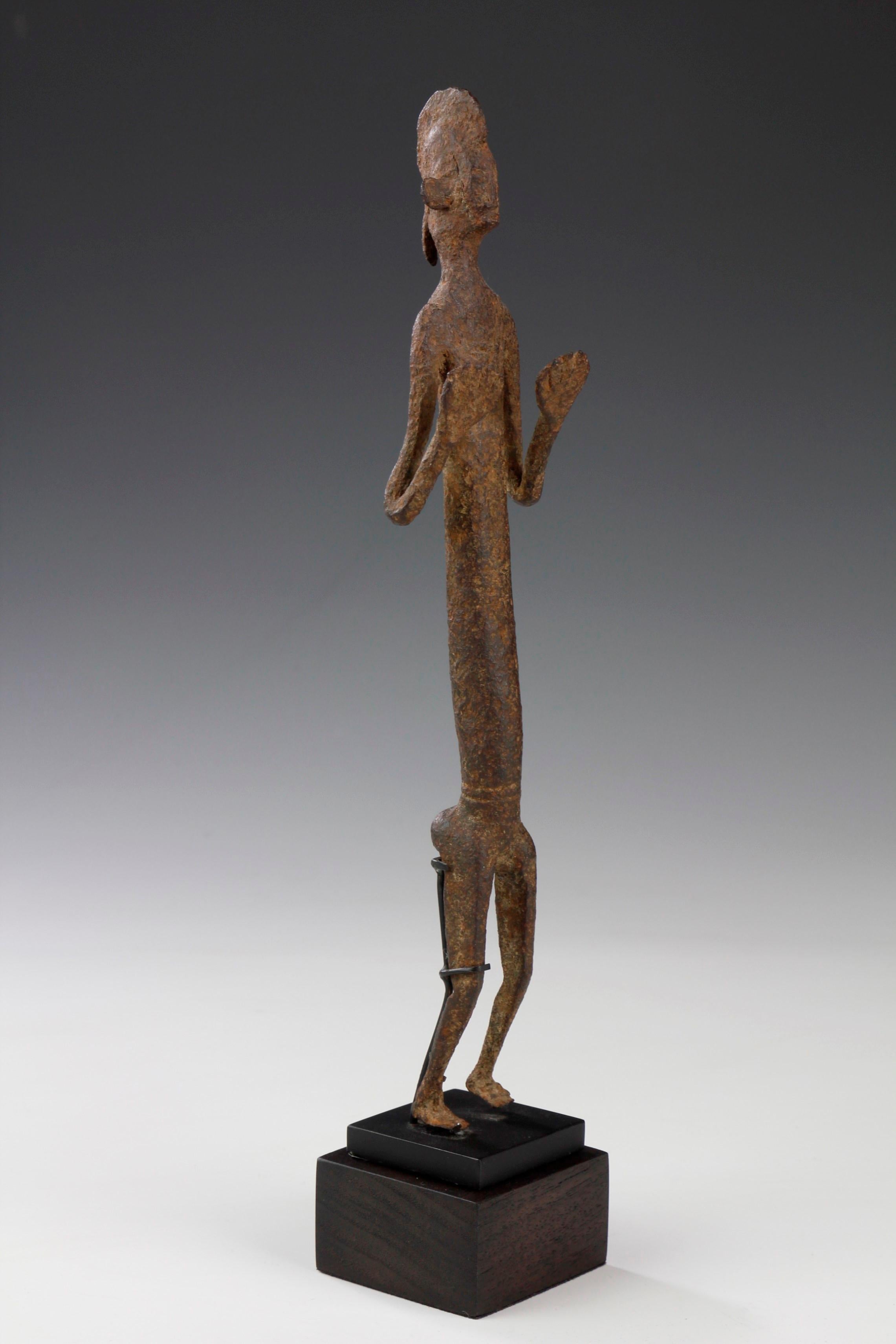 Tribale Figura di ferro in piedi. Bambara, Mali in vendita