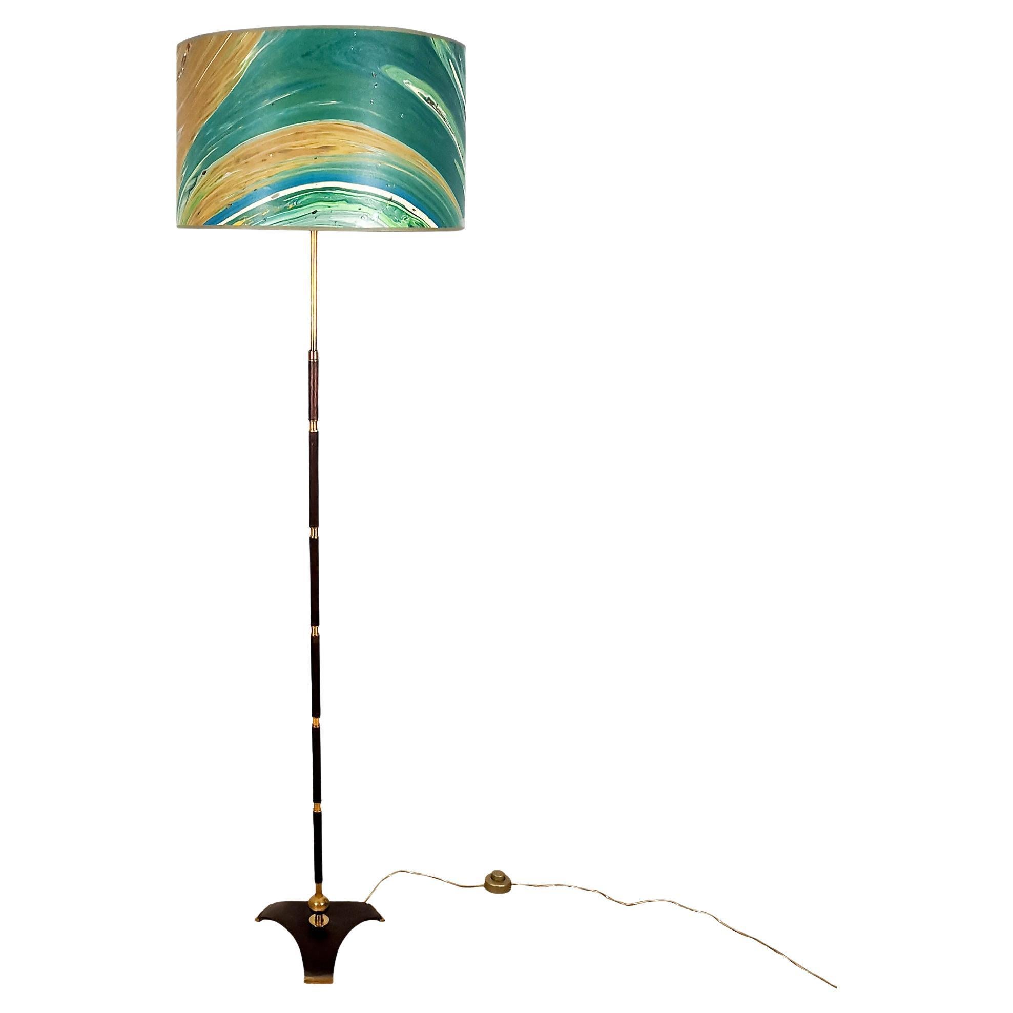Mid-Century Modern Standing Lamp in Solid Teak With New Lampshade - Barcelona For Sale