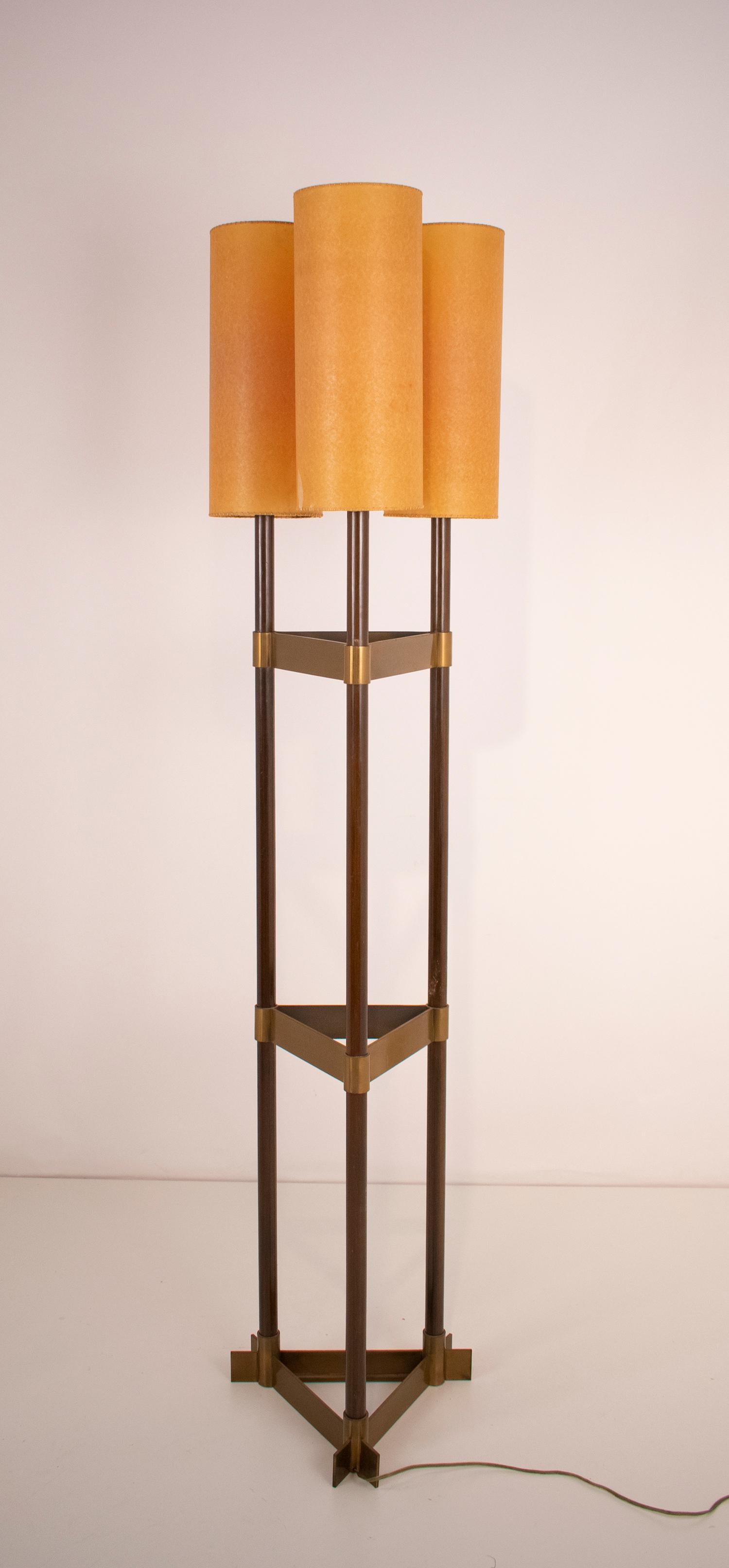 Standing Lamp by Jordi Vilanova, Solid Walnut and Solid Brass, Barcelona, 1960s 5