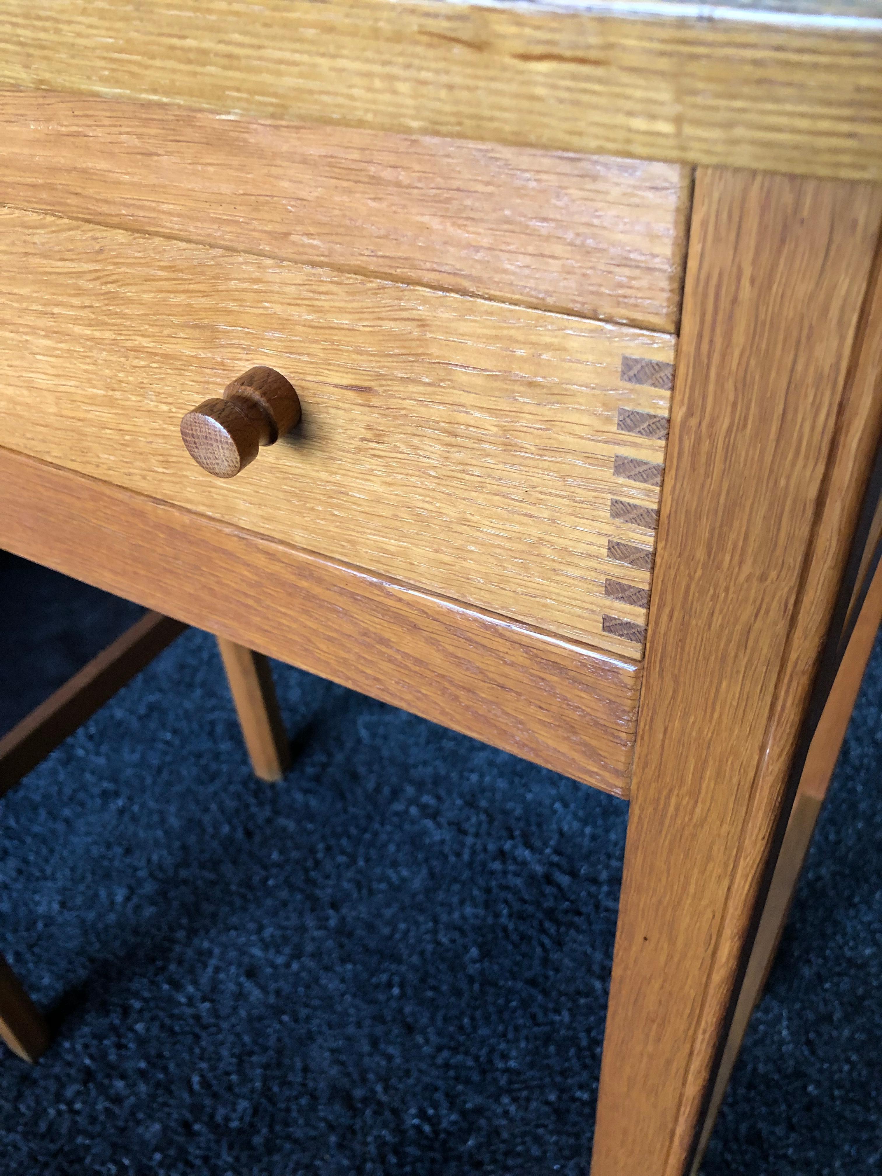 A wonderful Danish oak standing ‘lectern’ writing desk. Lovely craftsmanship that you might expect from an Andreas Hansen - Hadsten piece. This would suit a restaurant reception situation for greeting guests or similar scenario. Or, as originally