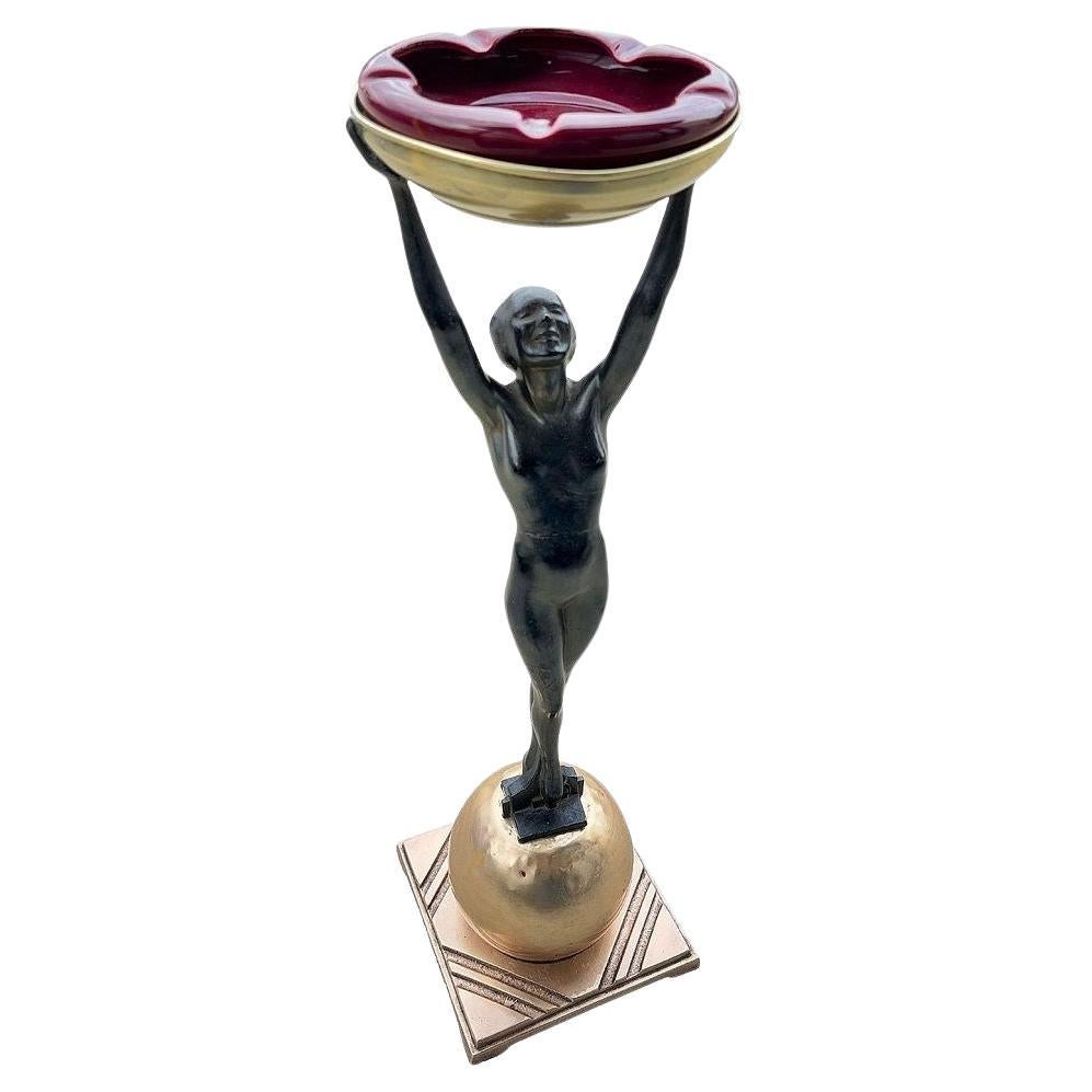 Standing Nude on Ball Art Deco Sculptural Smoke Stand Model T330 by Frankart in vendita