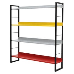 Standing Tomado Bookshelf