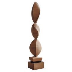 Elegant Oak Standing Totem Still Stand No17 by NONO, Joel Escalona Crafted