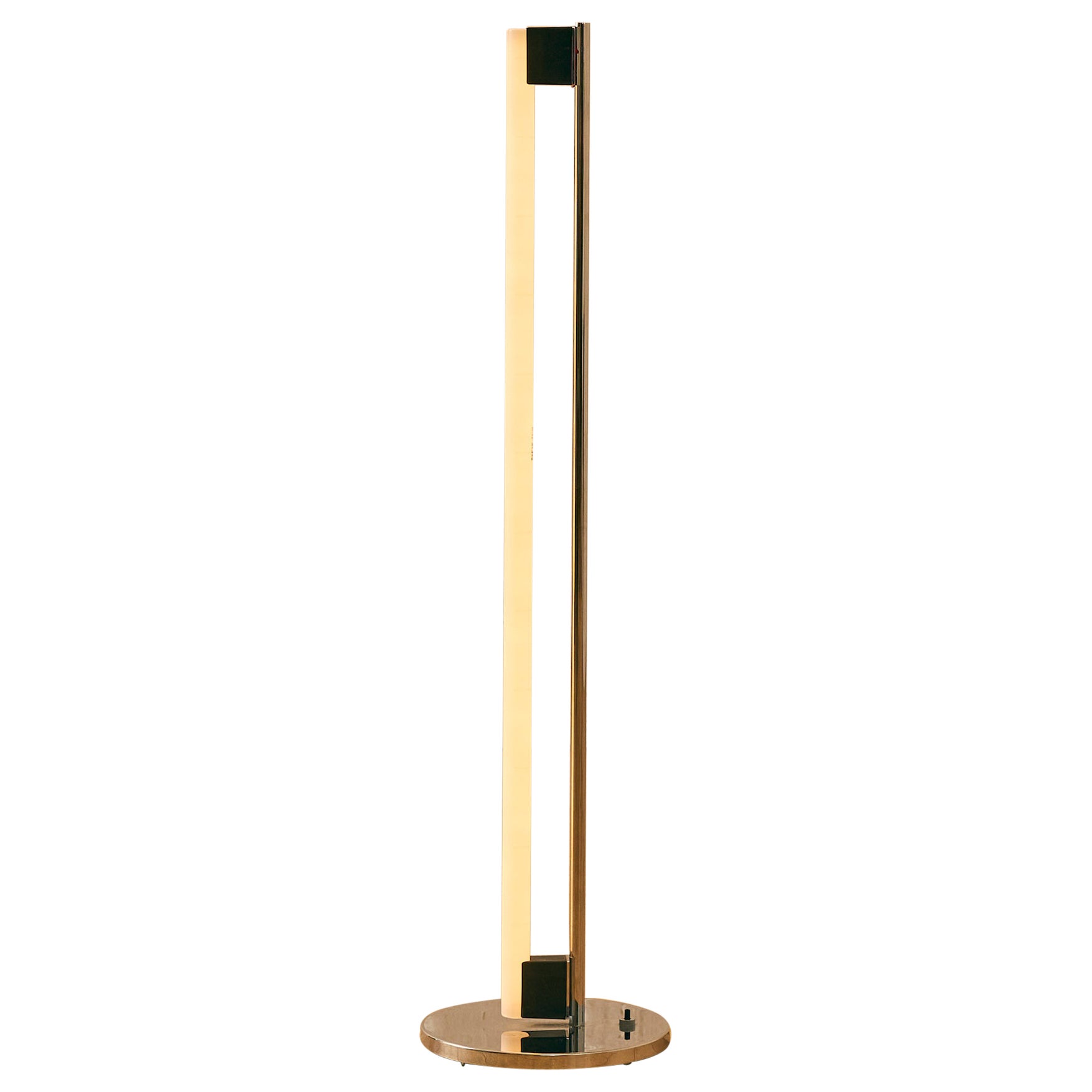 Lampe tube sur pied d'Eileen Grey