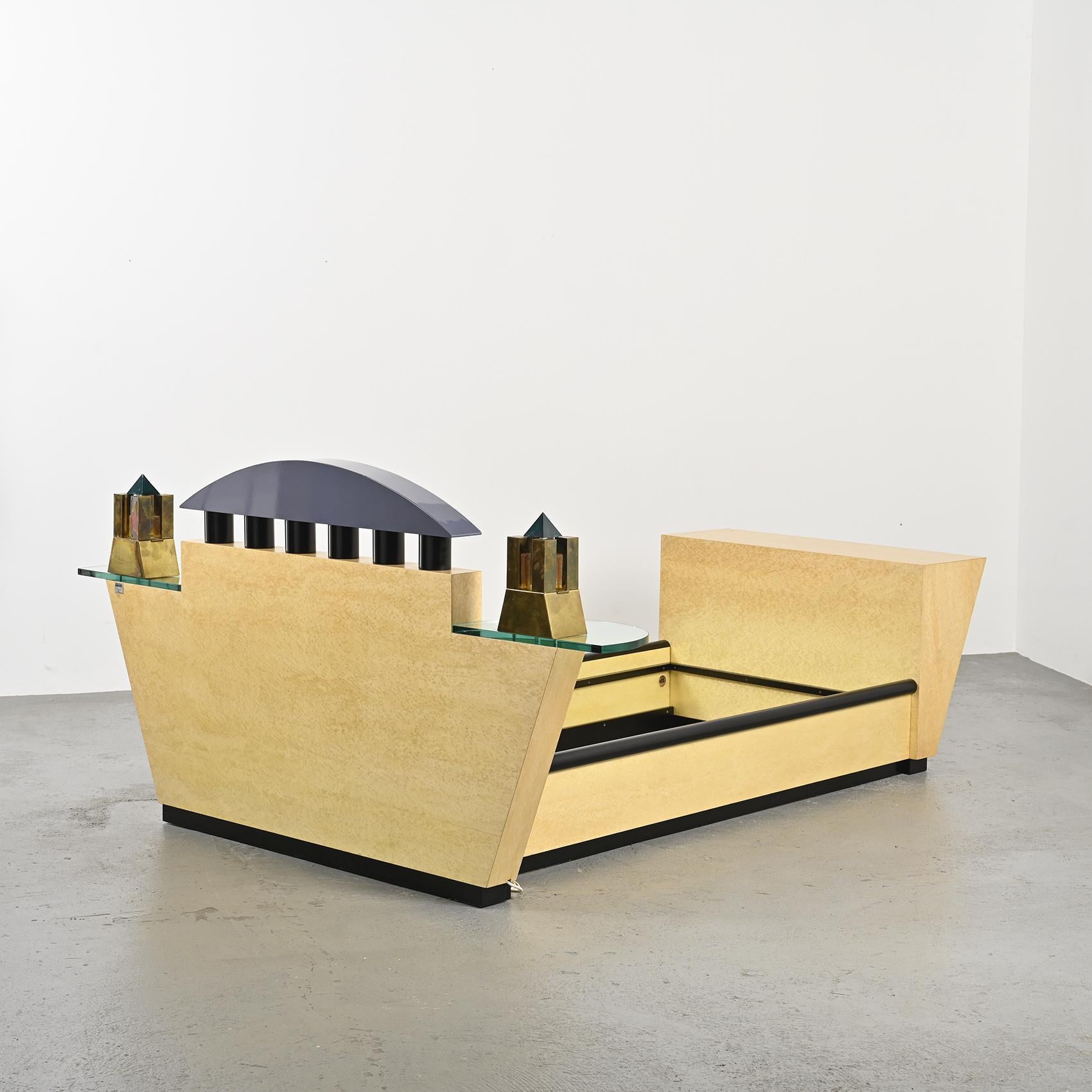  Stanhope Bed by Michael Graves for Memphis Milano, circa 1982. For Sale 5