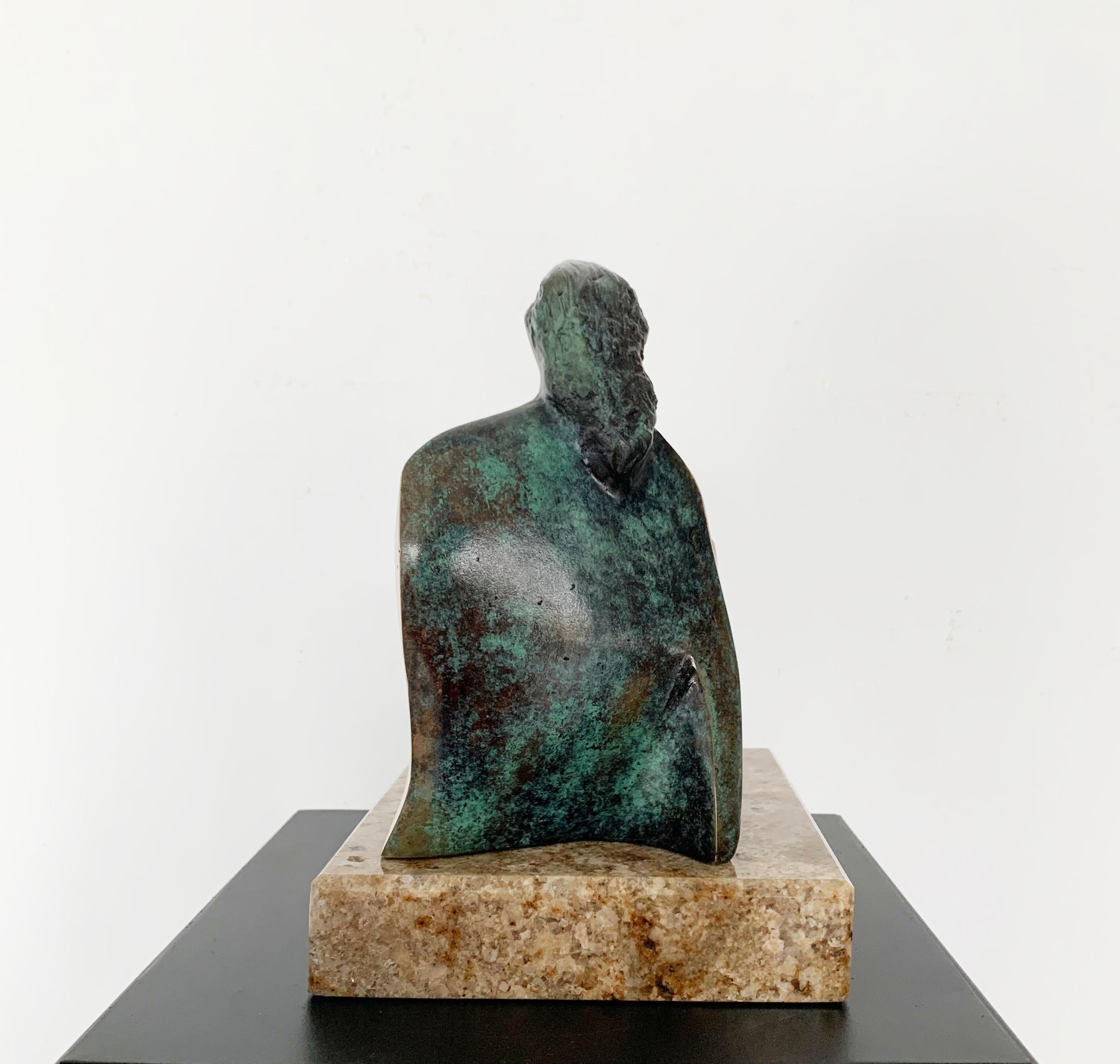 Une dame. Sculpture contemporaine en bronze, Abstrait et figuratif, Art polonais en vente 2