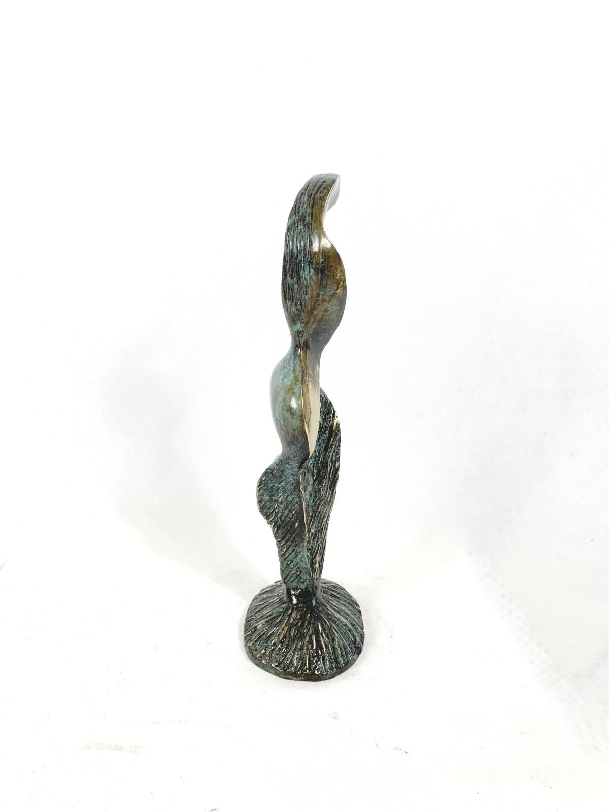Sculpture en bronze contemporaine abstraite et figurative Dame VIII - XXIe siècle en vente 1