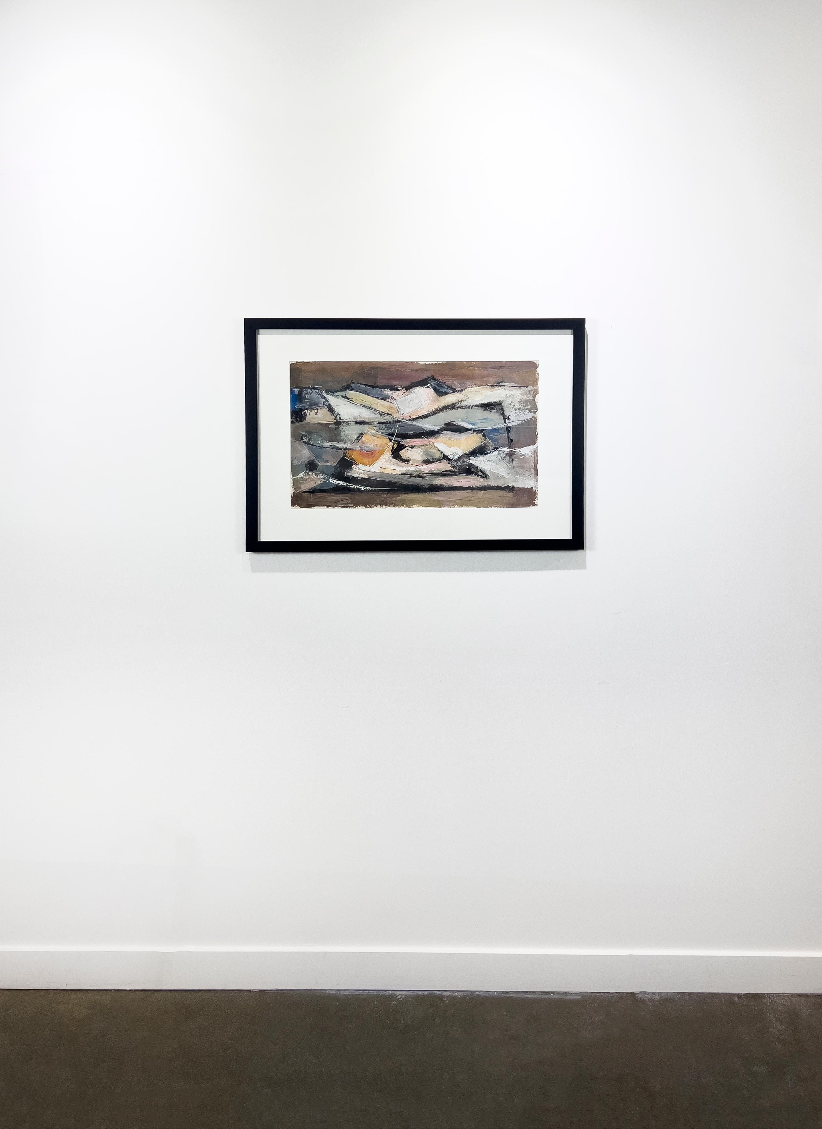 Cette peinture expressionniste abstraite moderne de Stanley Bate présente une palette sourde et terreuse aux accents chaleureux. La peinture elle-même est réalisée à la gouache sur papier et mesure 13