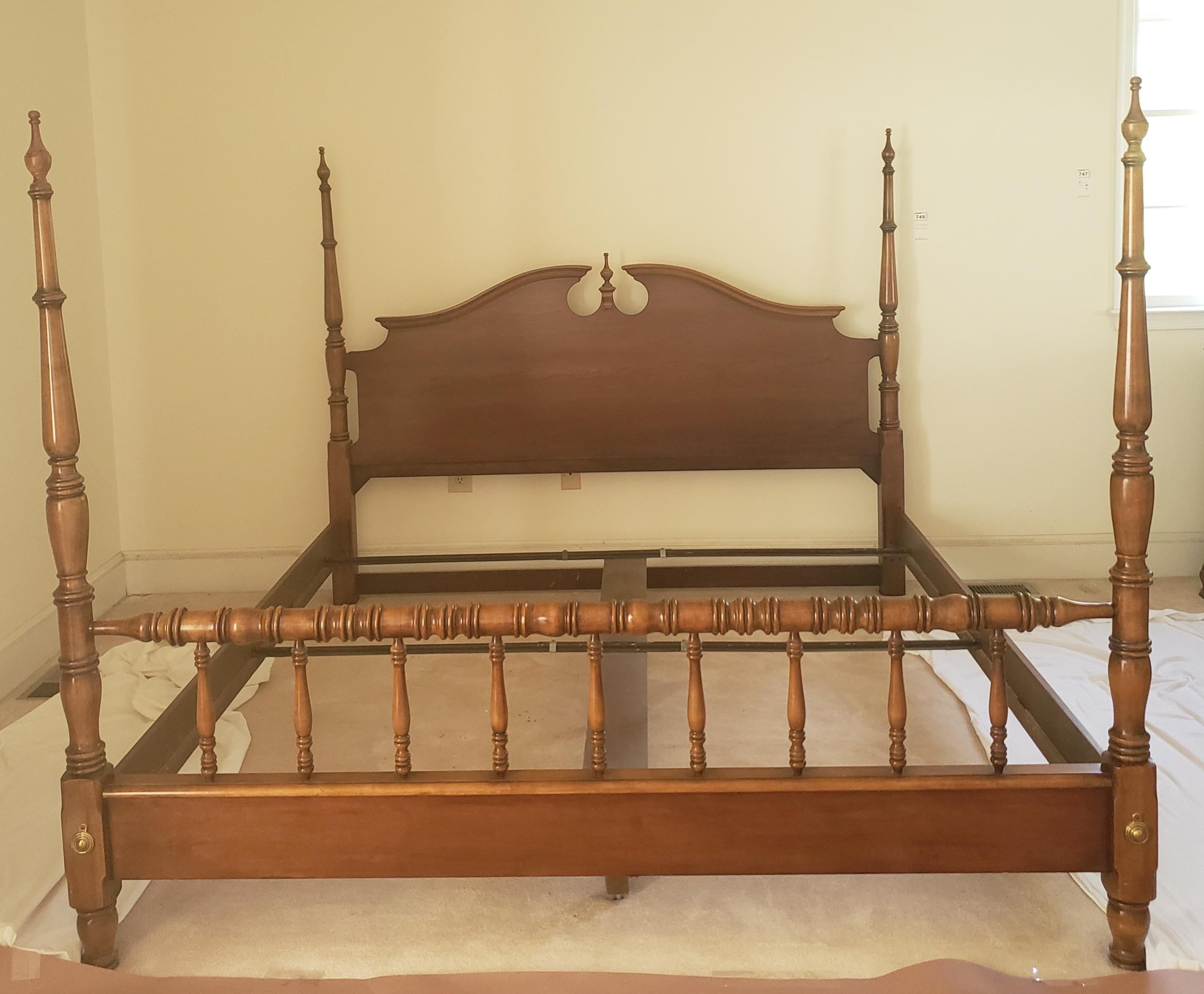20th Century Stanley Furniture's American Craftman Collection Cherry King Size Low Poster Bed