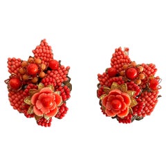Retro Stanley Hagler Coral Glass Bead Floral Earrings 
