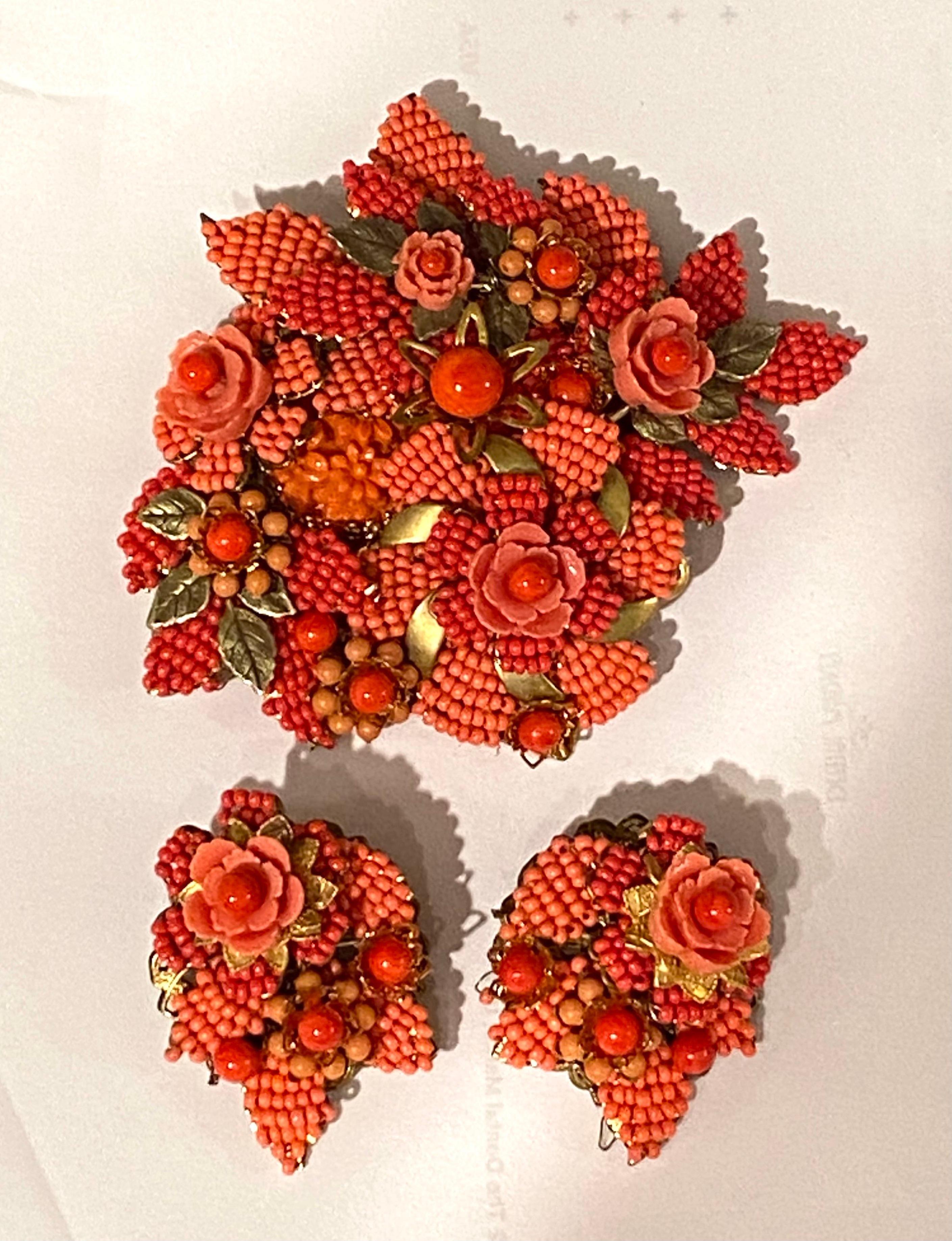 Stanley Hagler Large Coral Glass Bead Floral Brooch      YES 10