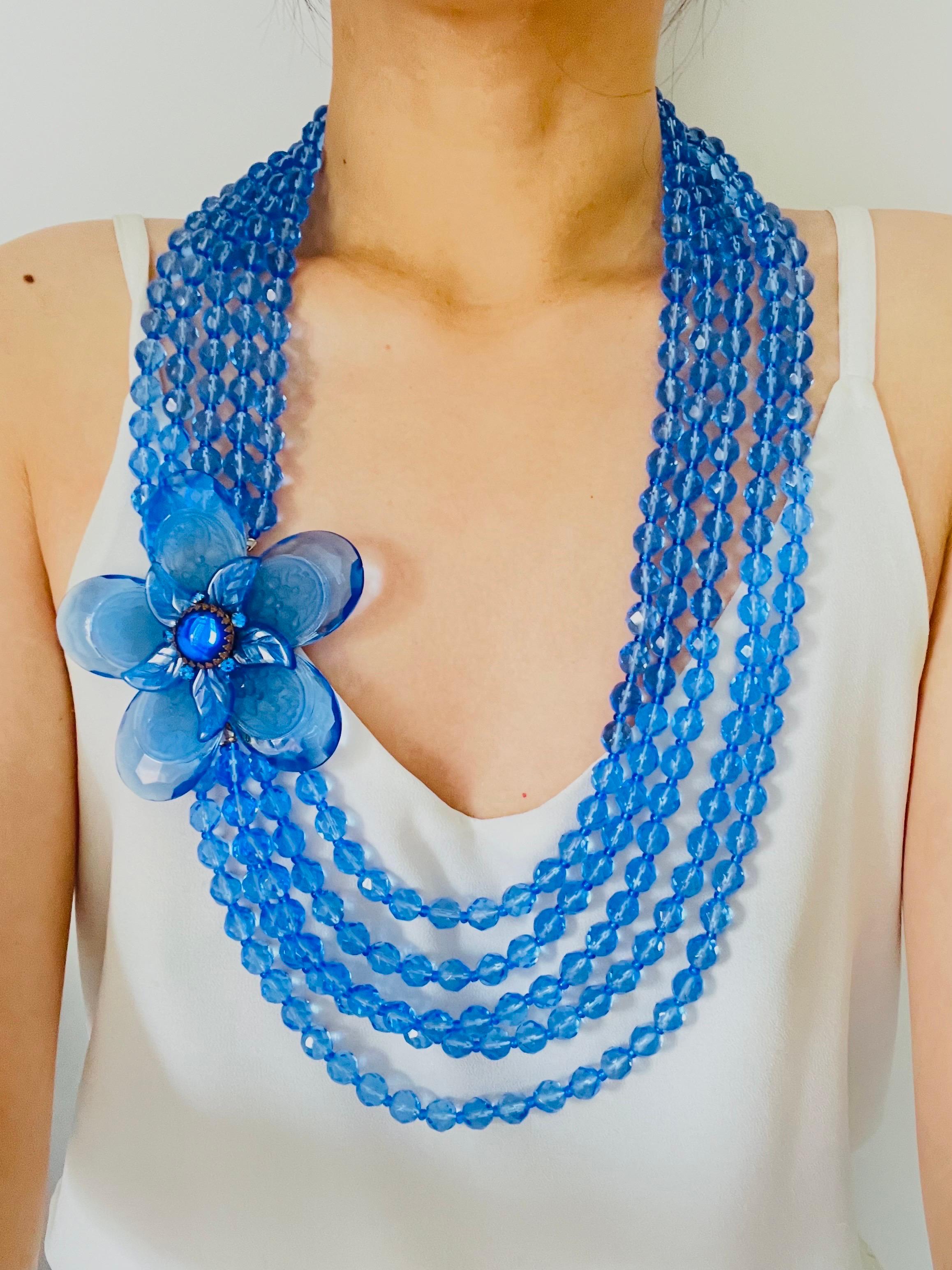 Stanley Hagler Vintage 5 Fünfstrangige große marineblaue Blumen-Halskette-Ohrringe Set im Angebot 1