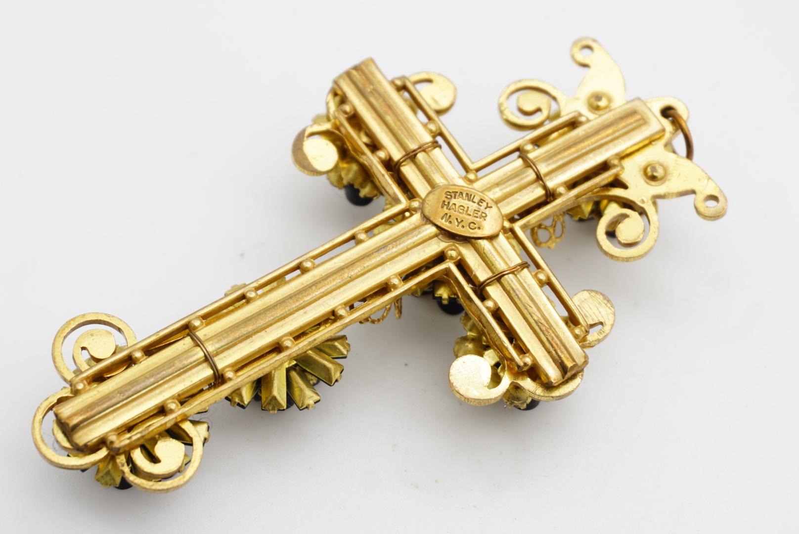 Stanley Hagler Vintage Baroque Gothic Large Cross Black Flower Crystals Pendant in vendita 8