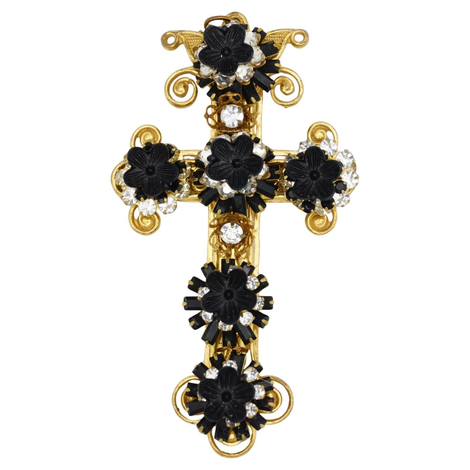 Stanley Hagler Vintage Baroque Gothic Large Cross Black Flower Crystals Pendant in vendita