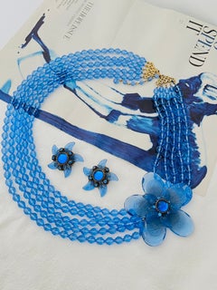 Stanley Hagler Vintage, saphirblau, fünf Stränge, große marineblaue Perlen, Blumenmotiv, 2er-Set