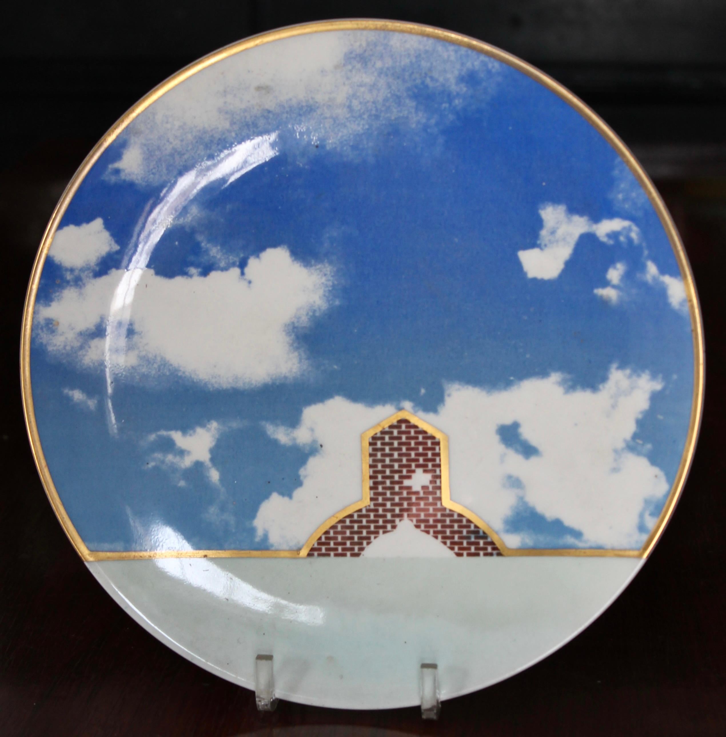 Postmoderne Stanley Tigerman - Assiette en porcelaine post-moderne rare en vente