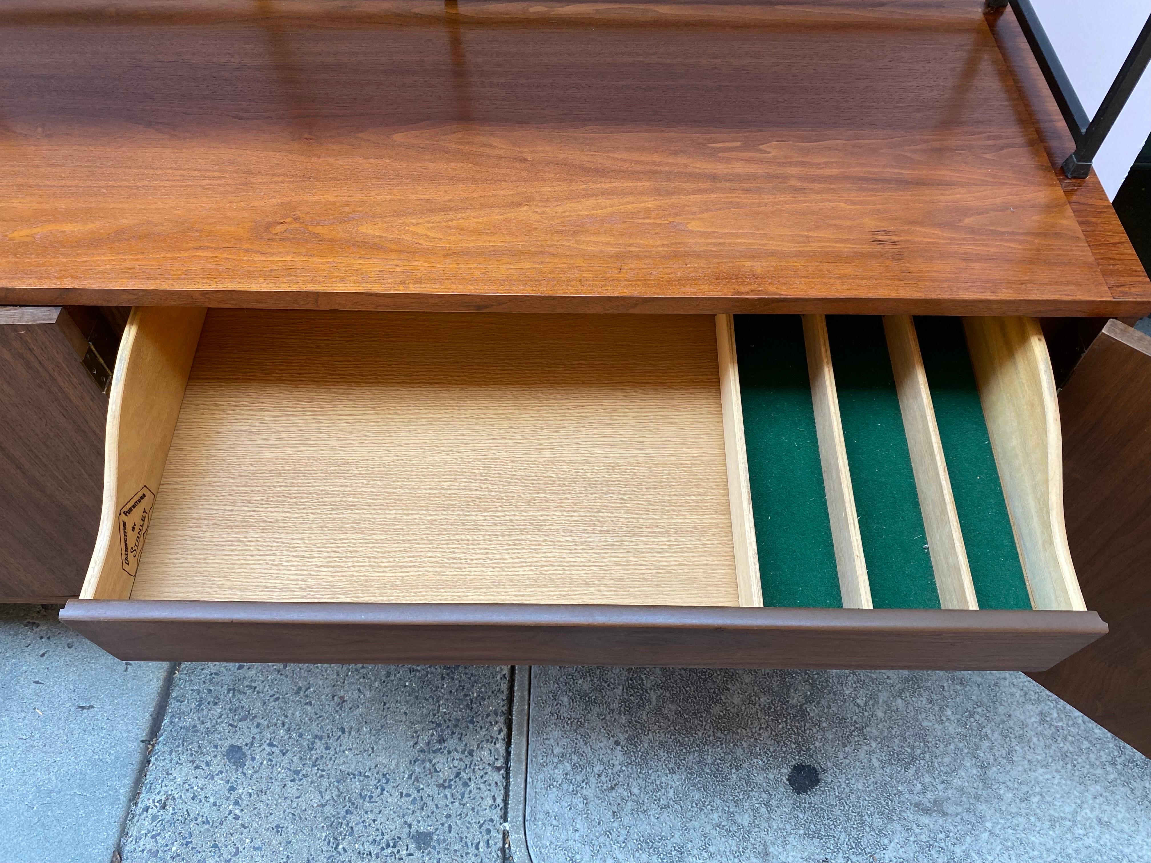 Stanley Walnut and Rosewood Cabinet by Paul Browning 3