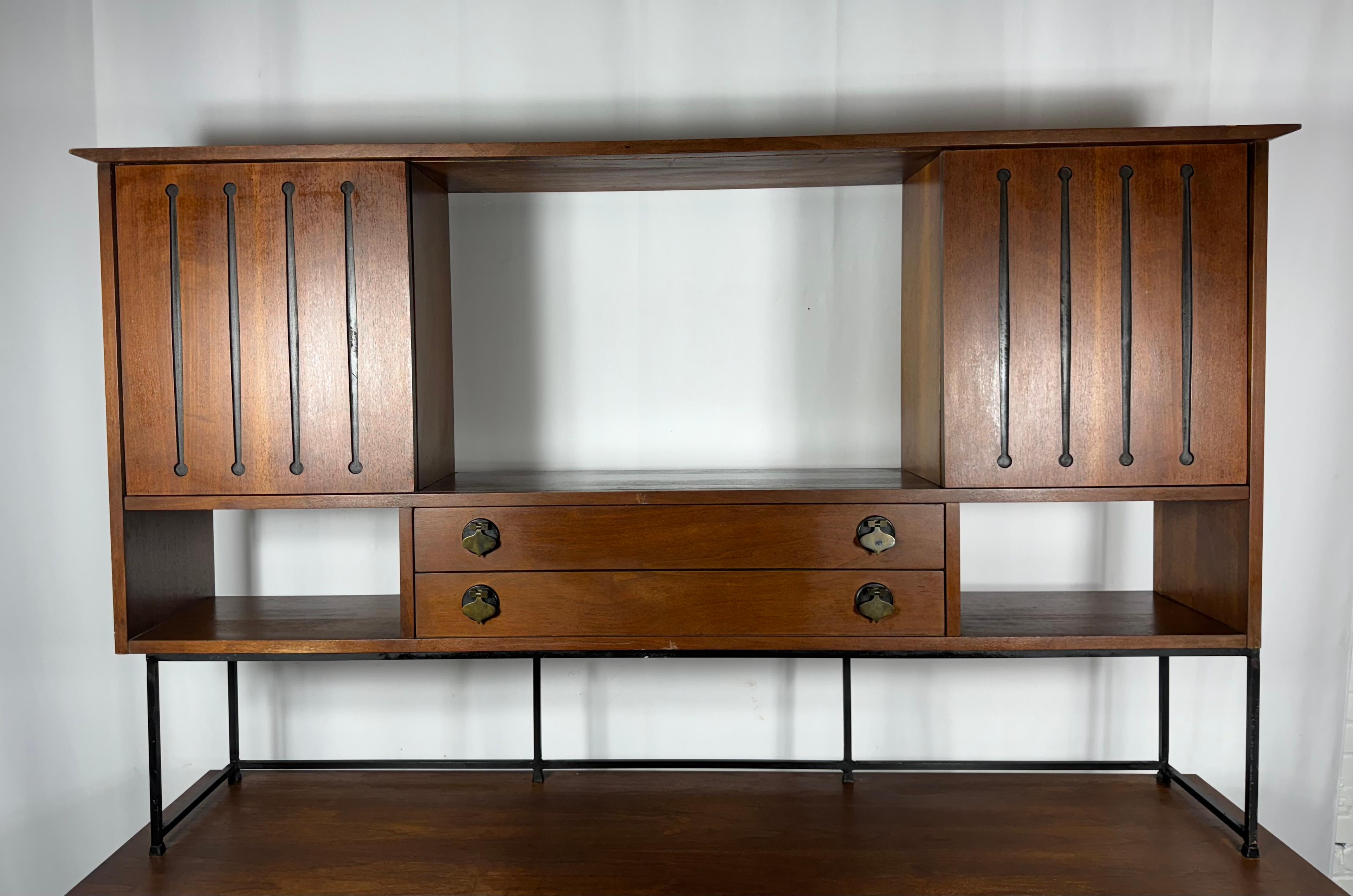 STANLEY WALNUT & Iron Hutch / DIVIDER / WALL UNIT Bêche HAND  Tirettes en vente 5