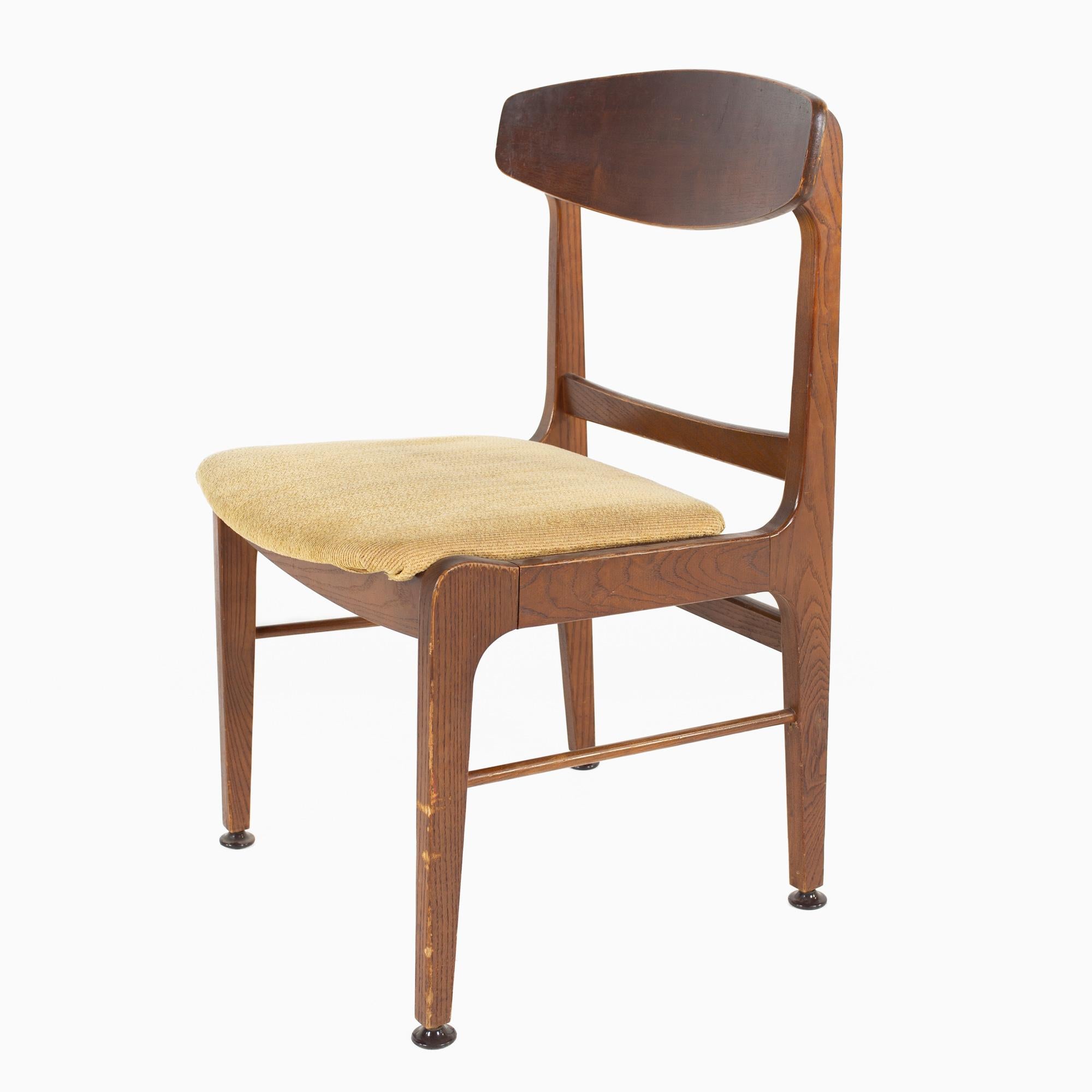 Mid-Century Modern Stanley Walnut Mid Century Dining Side Chair For Sale
