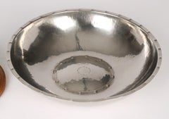 Stanley Watson Staybright Lakeland Rural Industries Presentation Bowl on Stand