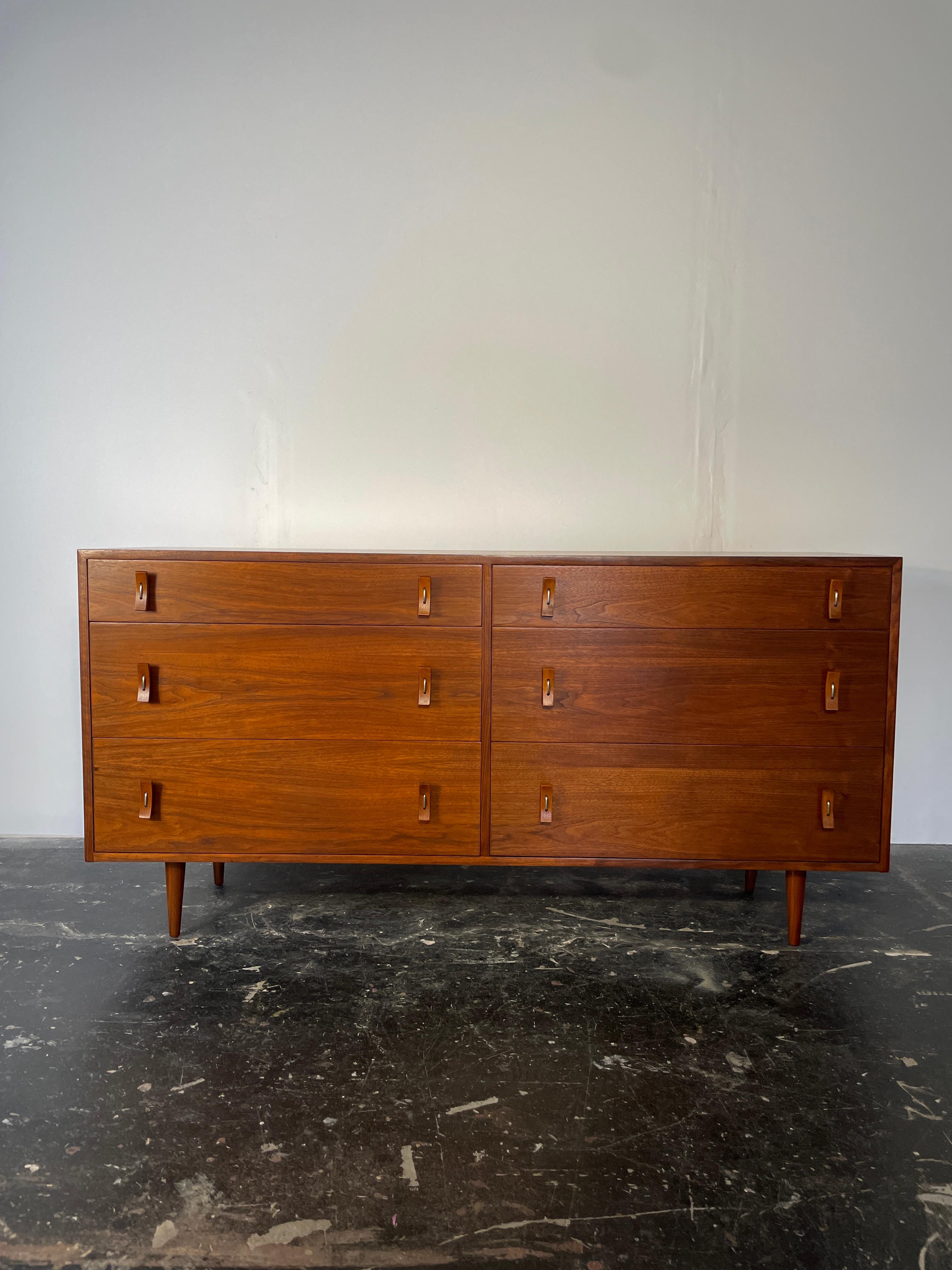 Mid-20th Century Stanley Young 6 Drawer Dresser for Glenn of California