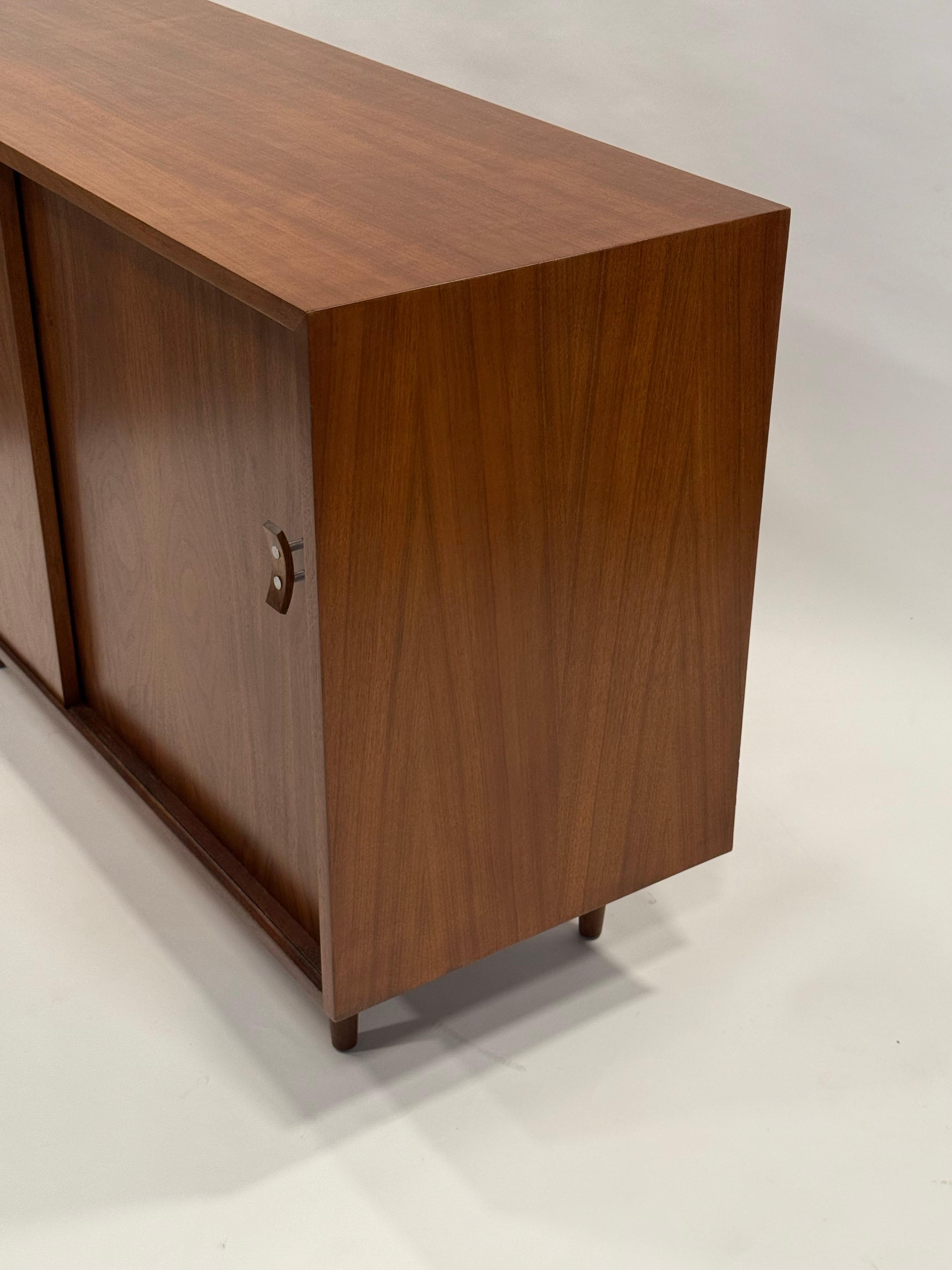 Stanley Young Kabinett für Glenn of California um 1950 im Angebot 3